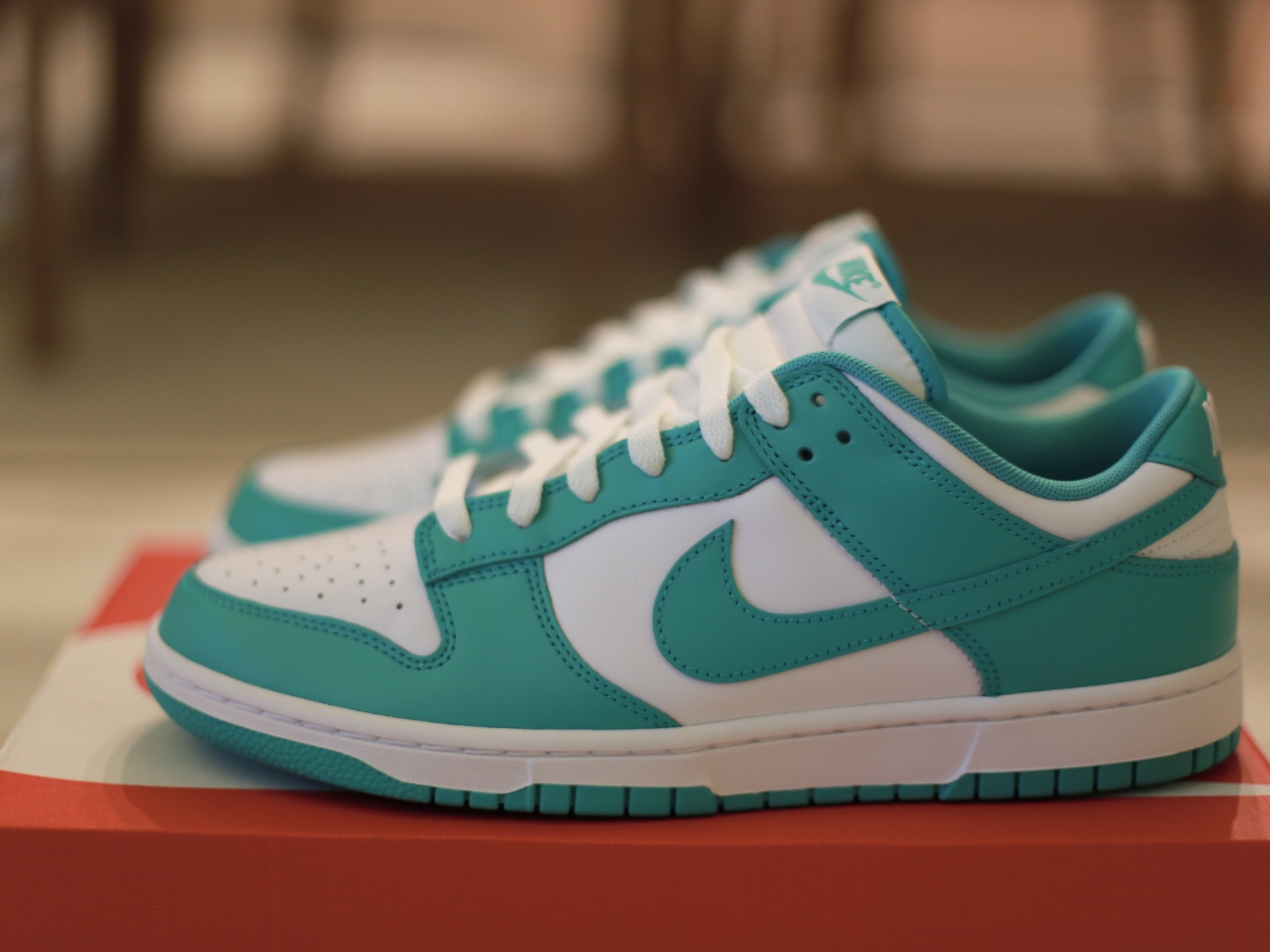 Nike Dunk Low White Clear Jade 착용 스타일 - 1
