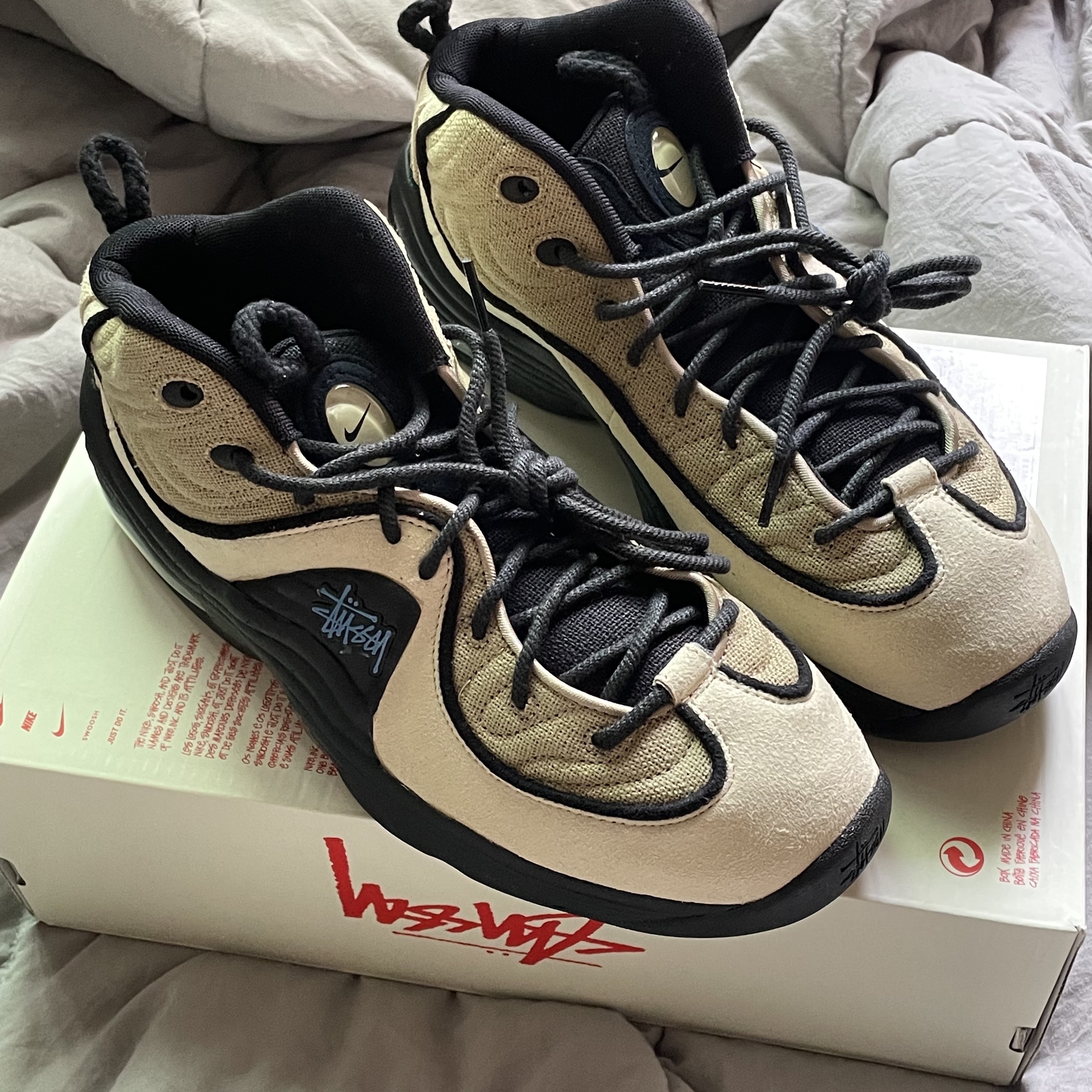 Nike x Stussy Air Penny II Rattan and Limestone 착용 스타일 - 1