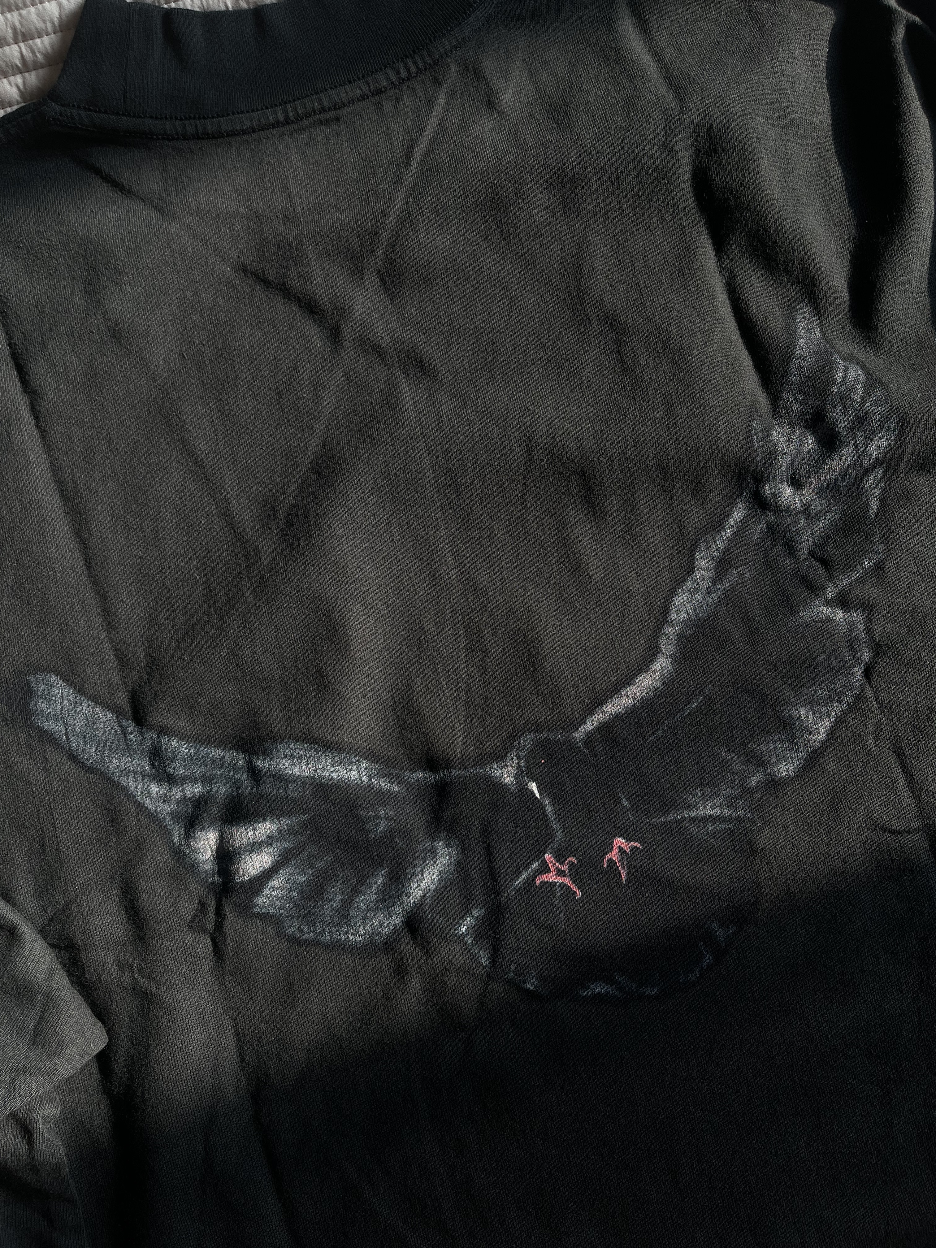 Yeezy Gap Engineered By Balenciaga Dove Long Sleeve T-Shirt Black, Essentials The Core Collection Sweatshorts Stretch Limo 착용 스타일 - 2