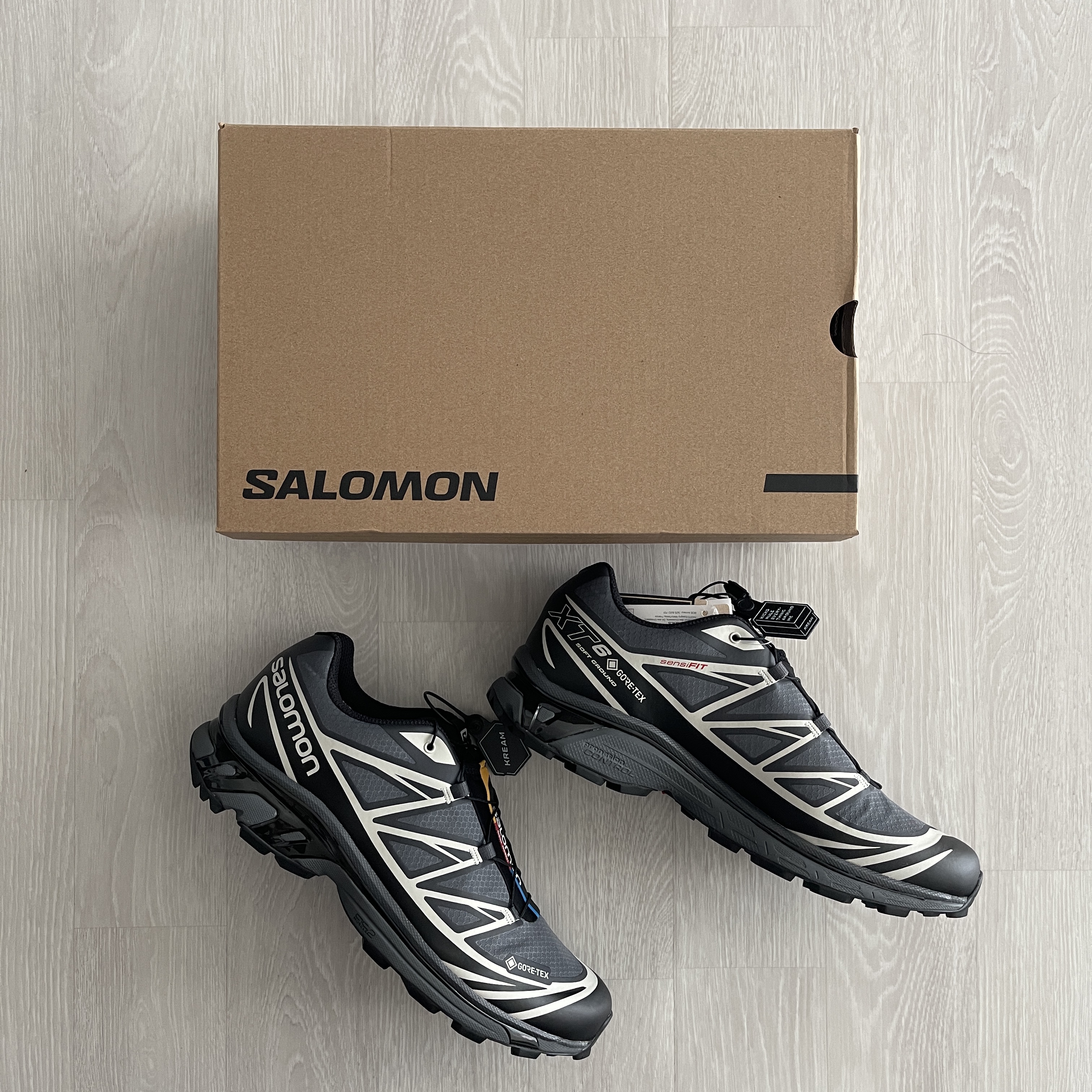 Salomon XT-6 Gore-Tex Black Ebony 착용 스타일