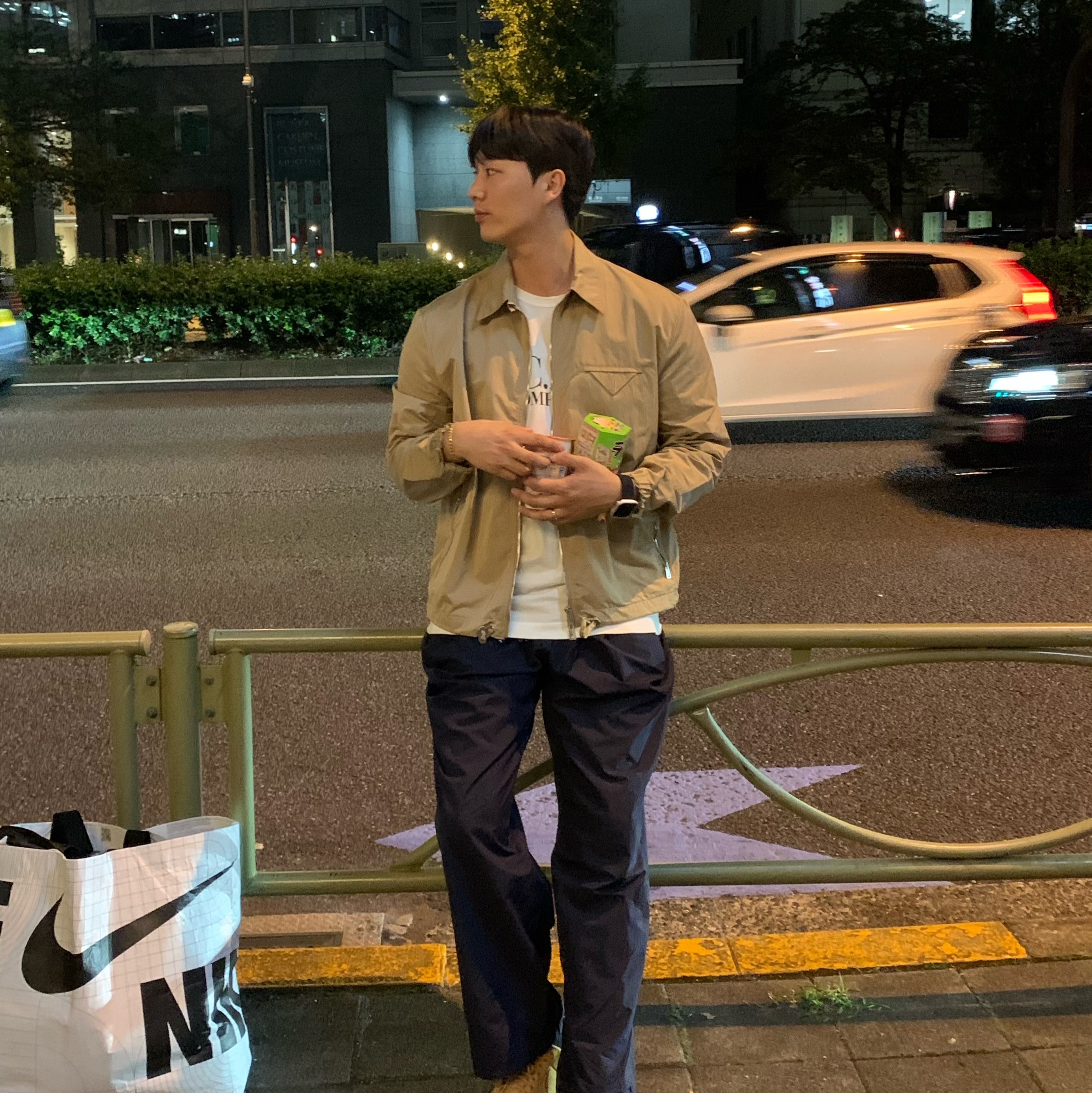 Bottega Veneta Cotton Twill Jacket Black, Nike x Supreme Air Force 1 Low Flax 착용 스타일 - 1