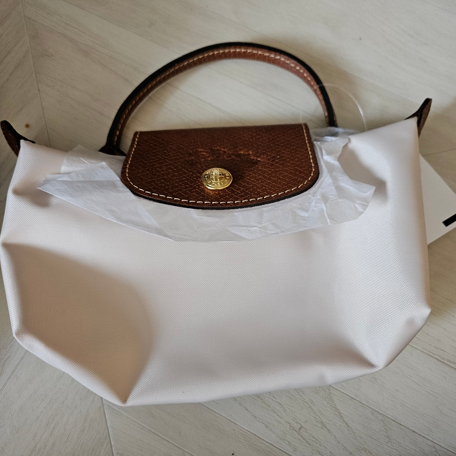 Longchamp Le Pliage Original Handle Pouch Paper 착용 스타일 - 1