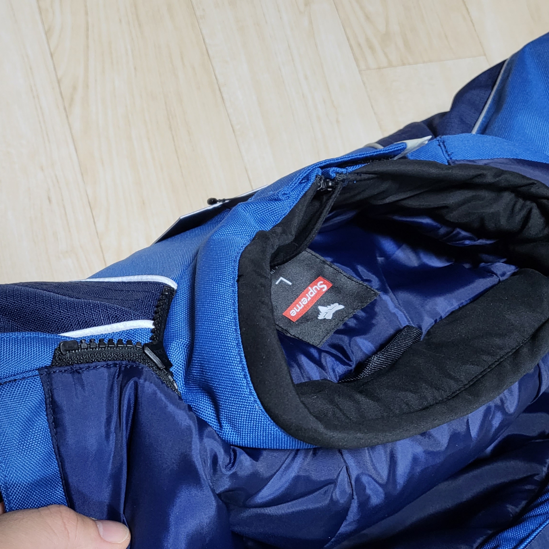 Supreme x Fox Racing Jacket Blue - 23FW 착용 스타일 - 3