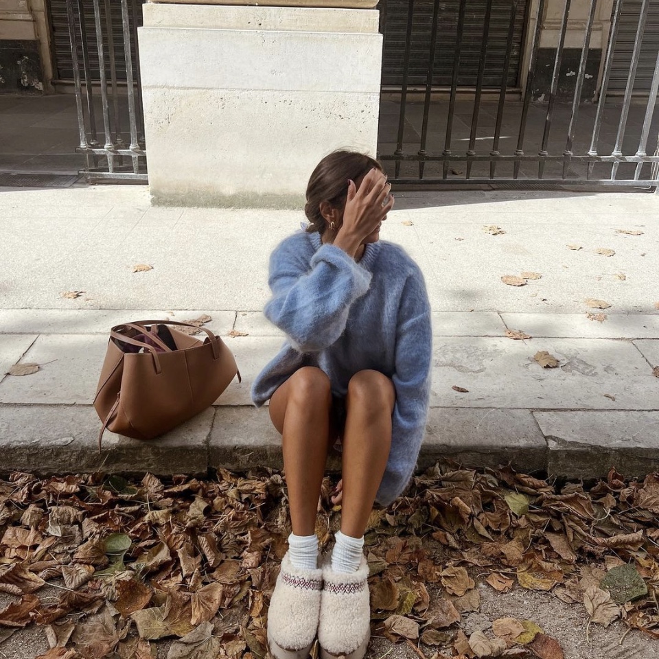 (W) UGG Tazz Braid Natural 착용 스타일