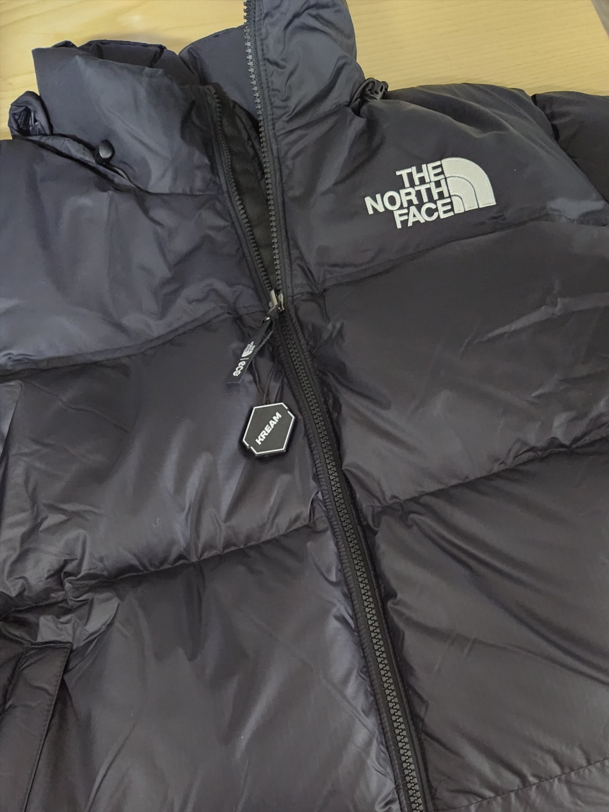The North Face 1996 Eco Nuptse Jacket Black 착용 스타일 - 1