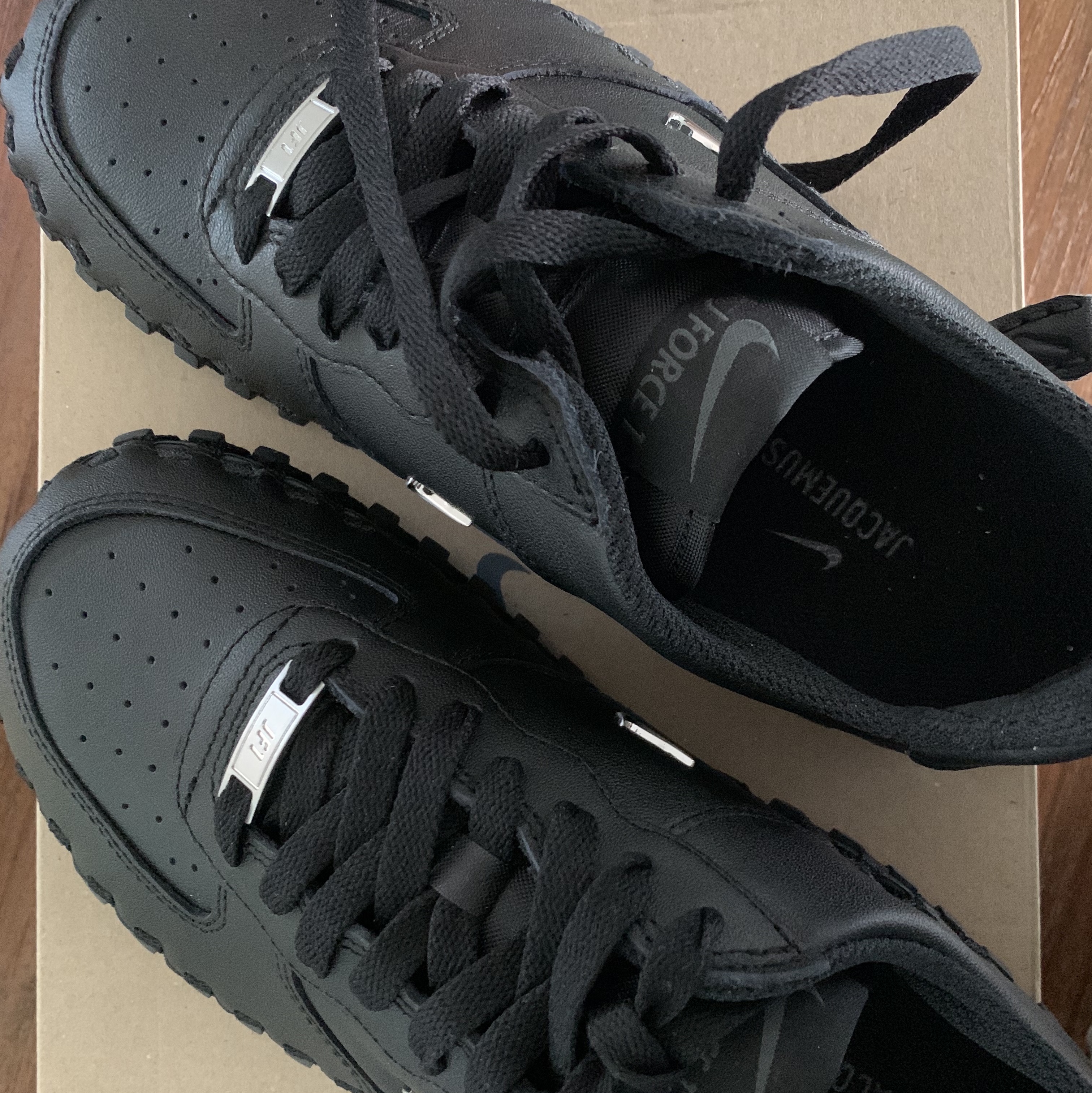 Nike x Jacquemus J Force 1 Low LX SP Black 착용 스타일