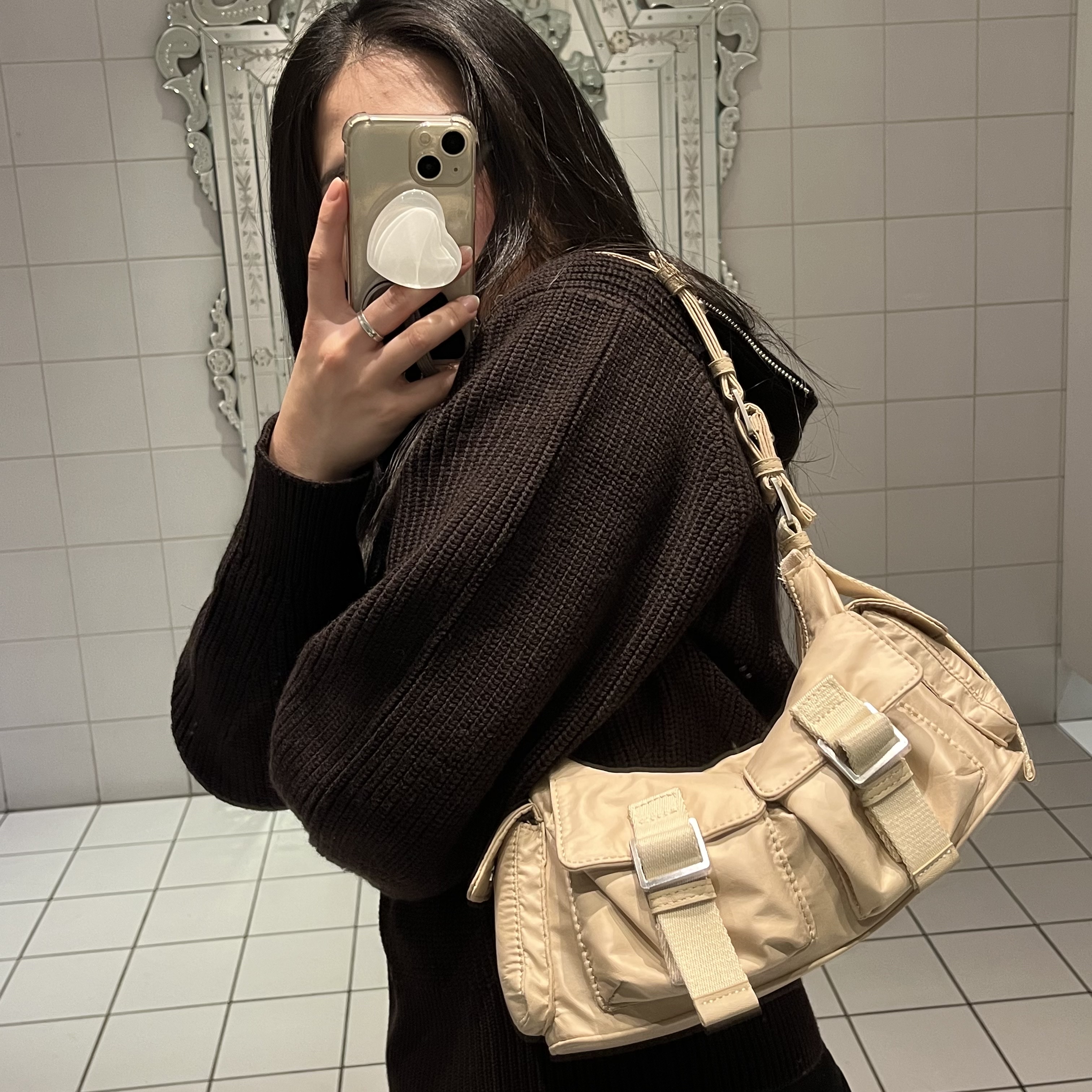 Zara Pocket Shoulder Bag Mauve Violet, (W) Nike Dunk Low Next Nature Light Orewood Brown 착용 스타일 - 2