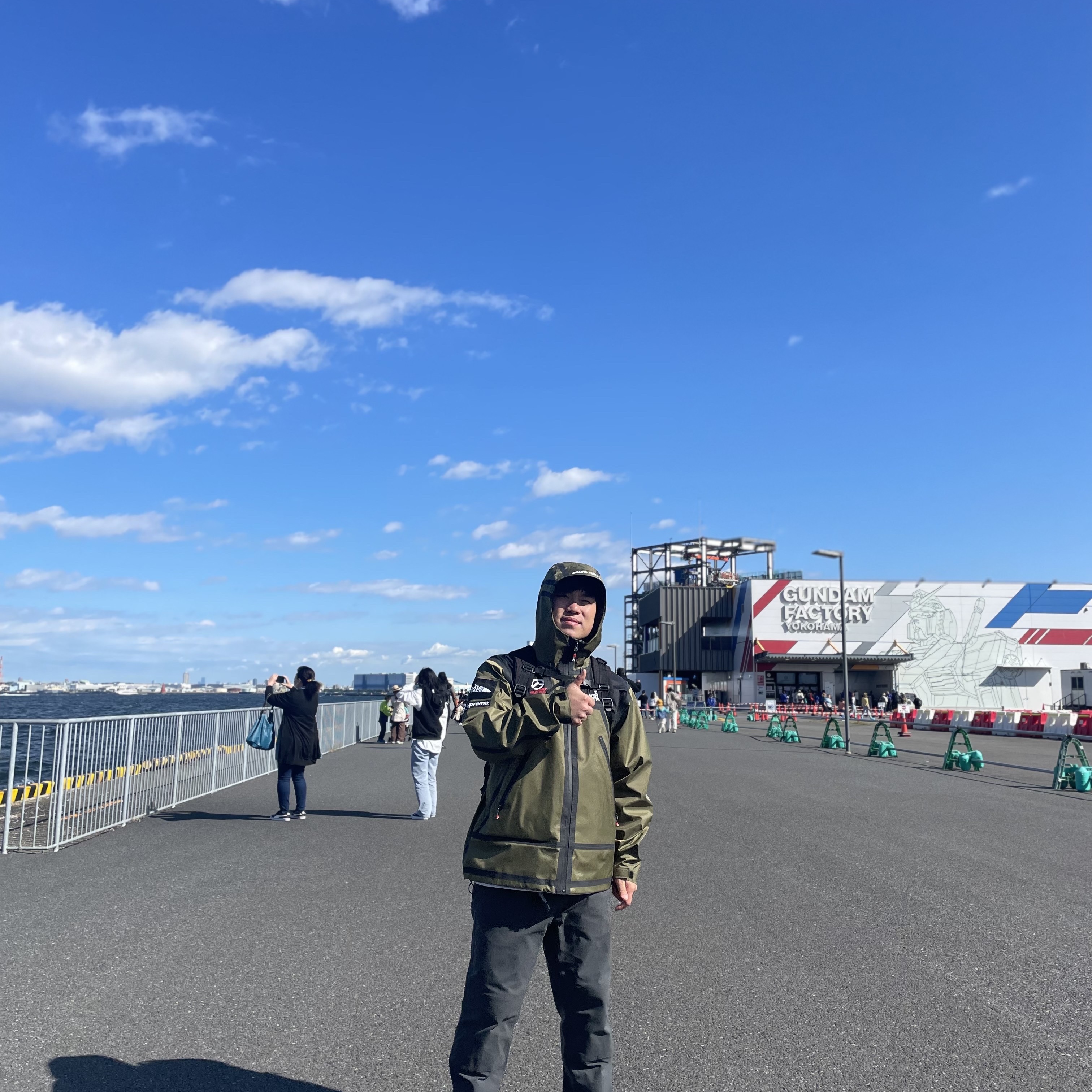 Supreme x The North Face Summit Series Outer Tape Seam Jacket Olive - 21SS, Nike ACG Trail Pants Dark Smoke Grey - Asia 착용 스타일