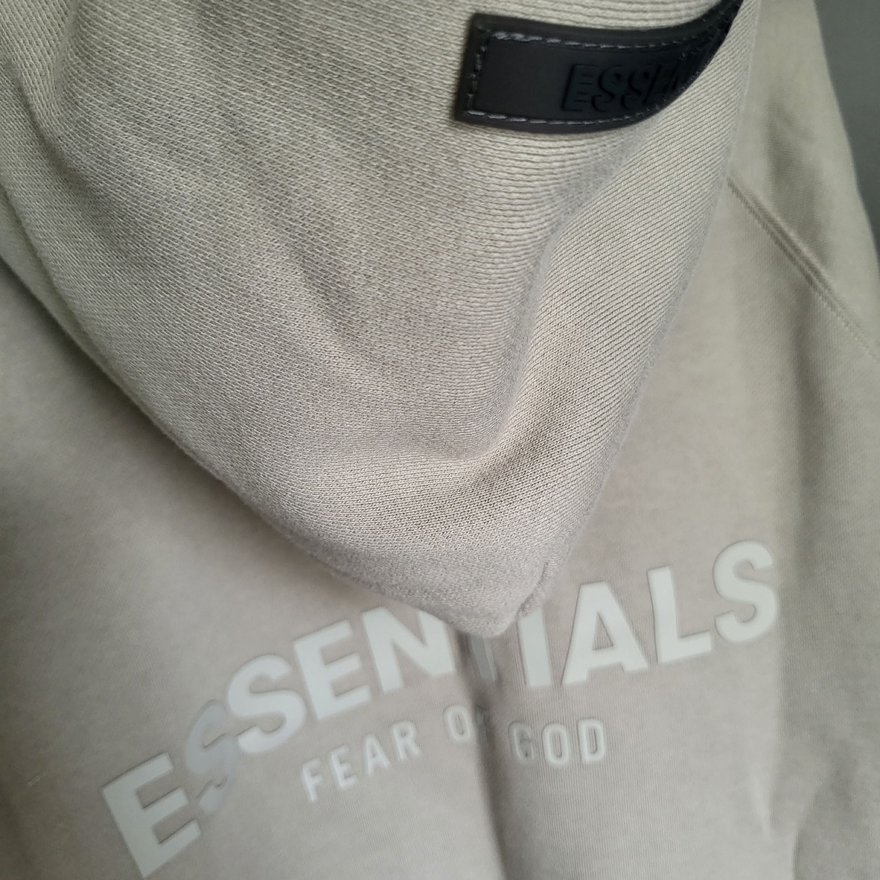 Essentials Pull-Over Hoodie Pistachio - 21FW, Essentials Sweatpants Pistachio - 21FW 착용 스타일 - 2