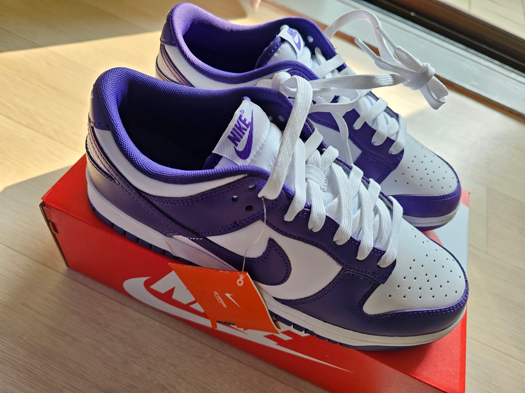 Nike Dunk Low Retro Championship Court Purple 착용 스타일 - 1