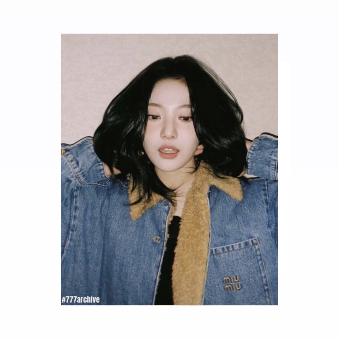 (W) Miu Miu Embroidered Denim Blouson Jacket Sapphire Blue 착용 스타일 - 4