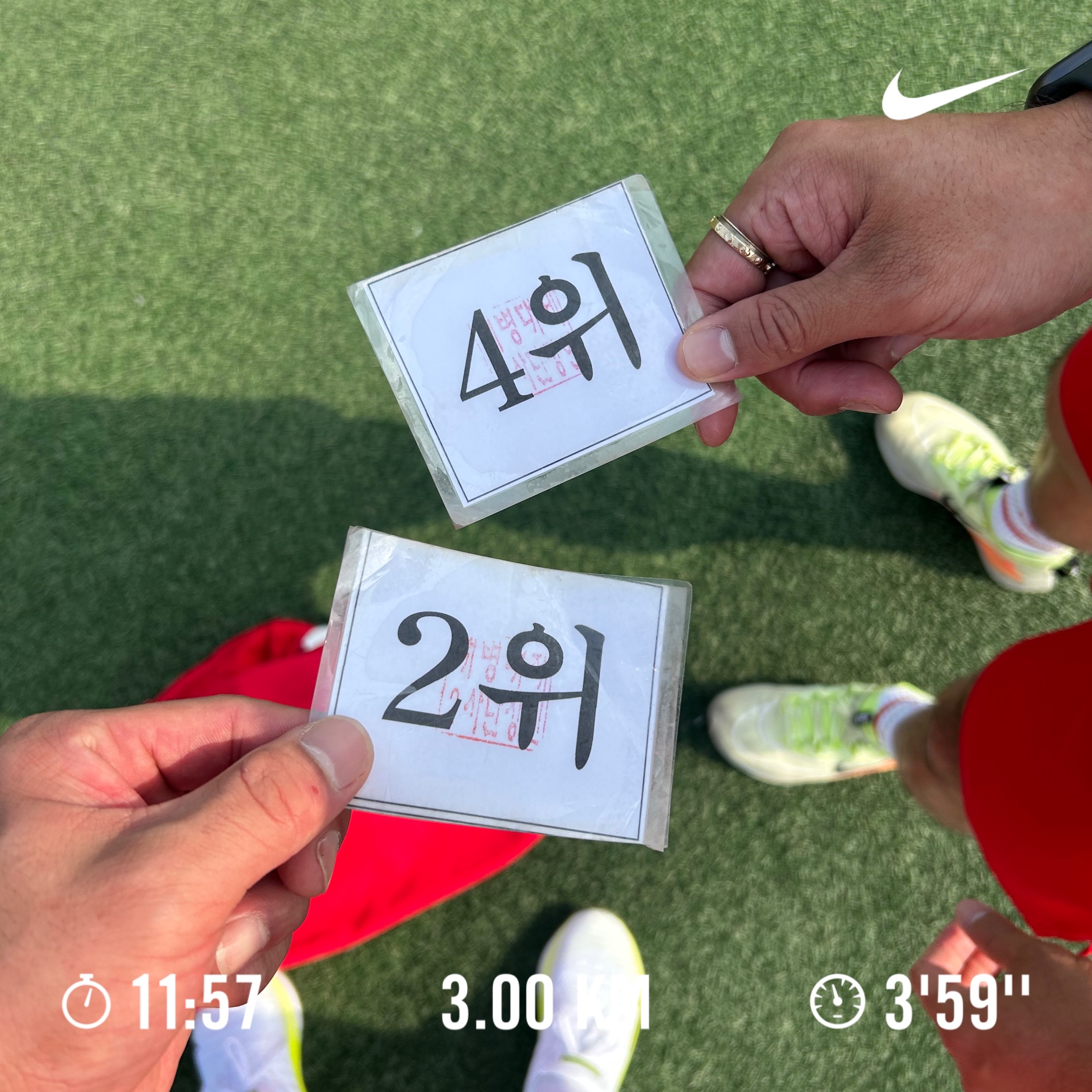 Nike ReactX Infinity Run 4 White Light Lemon Twist 착용 스타일 - 3
