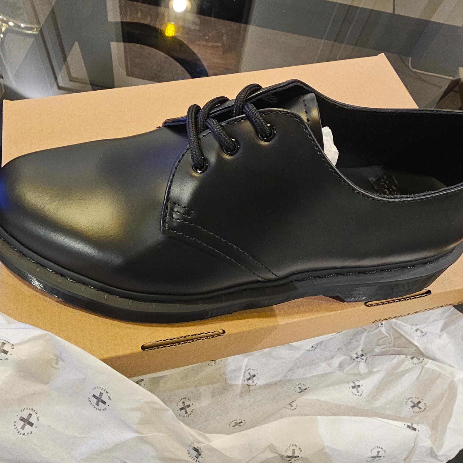 Dr. Martens 1461 Mono Black 착용 스타일 - 2
