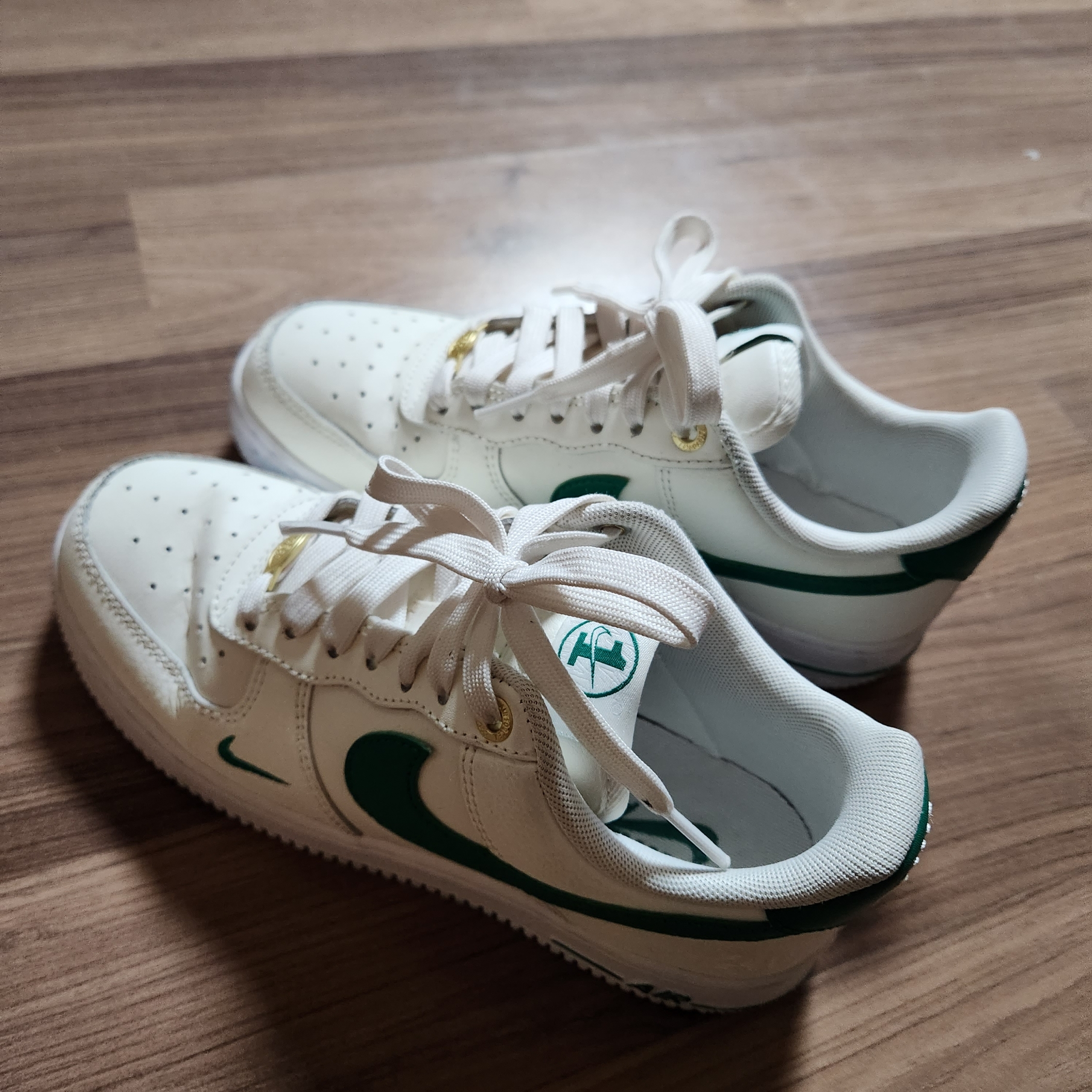 (W) Nike Air Force 1 '07 SE 40th Anniversary Join Forces Sail Malachite 착용 스타일