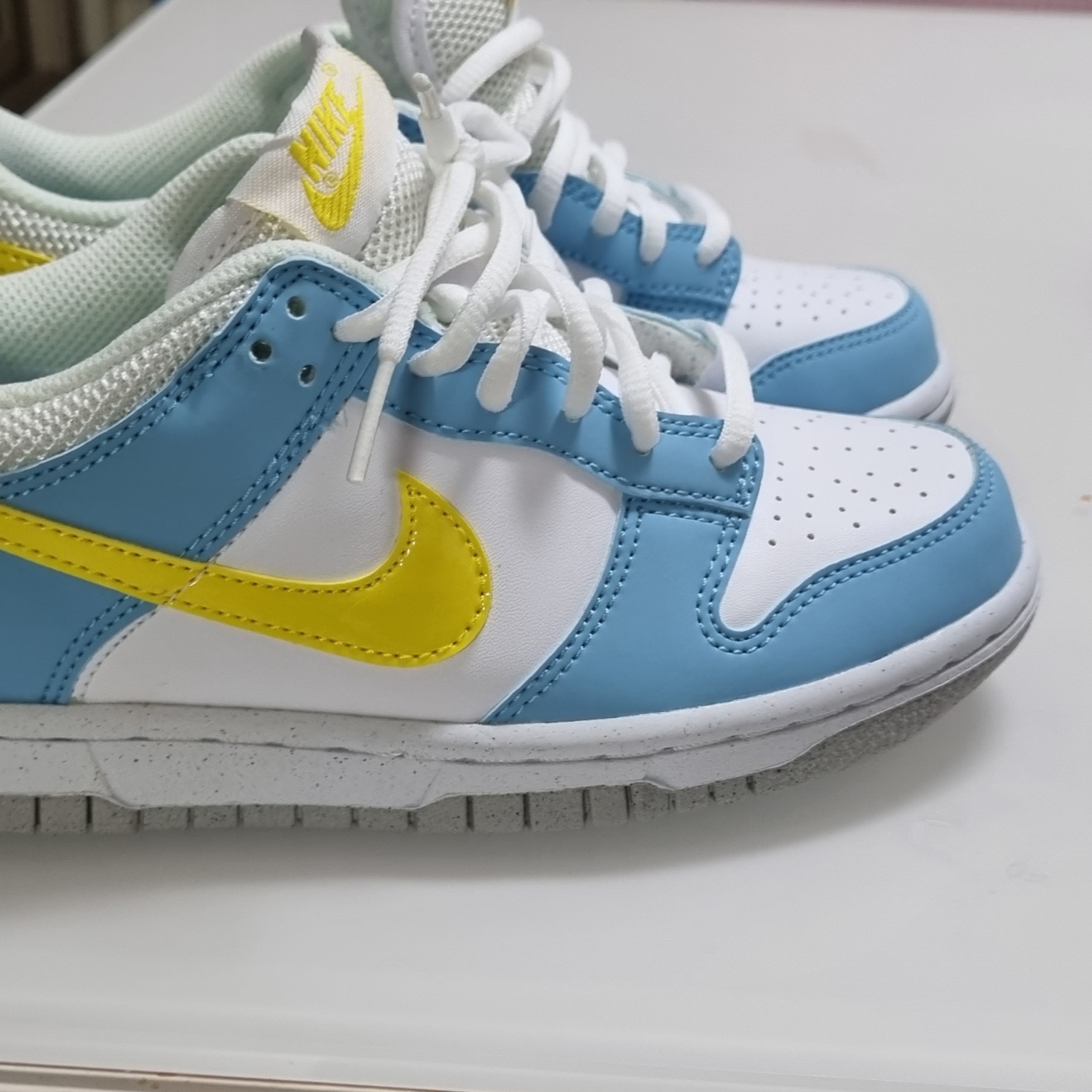 (GS) Nike Dunk Low Next Nature Blue Chill Yellow Strike 착용 스타일 - 2