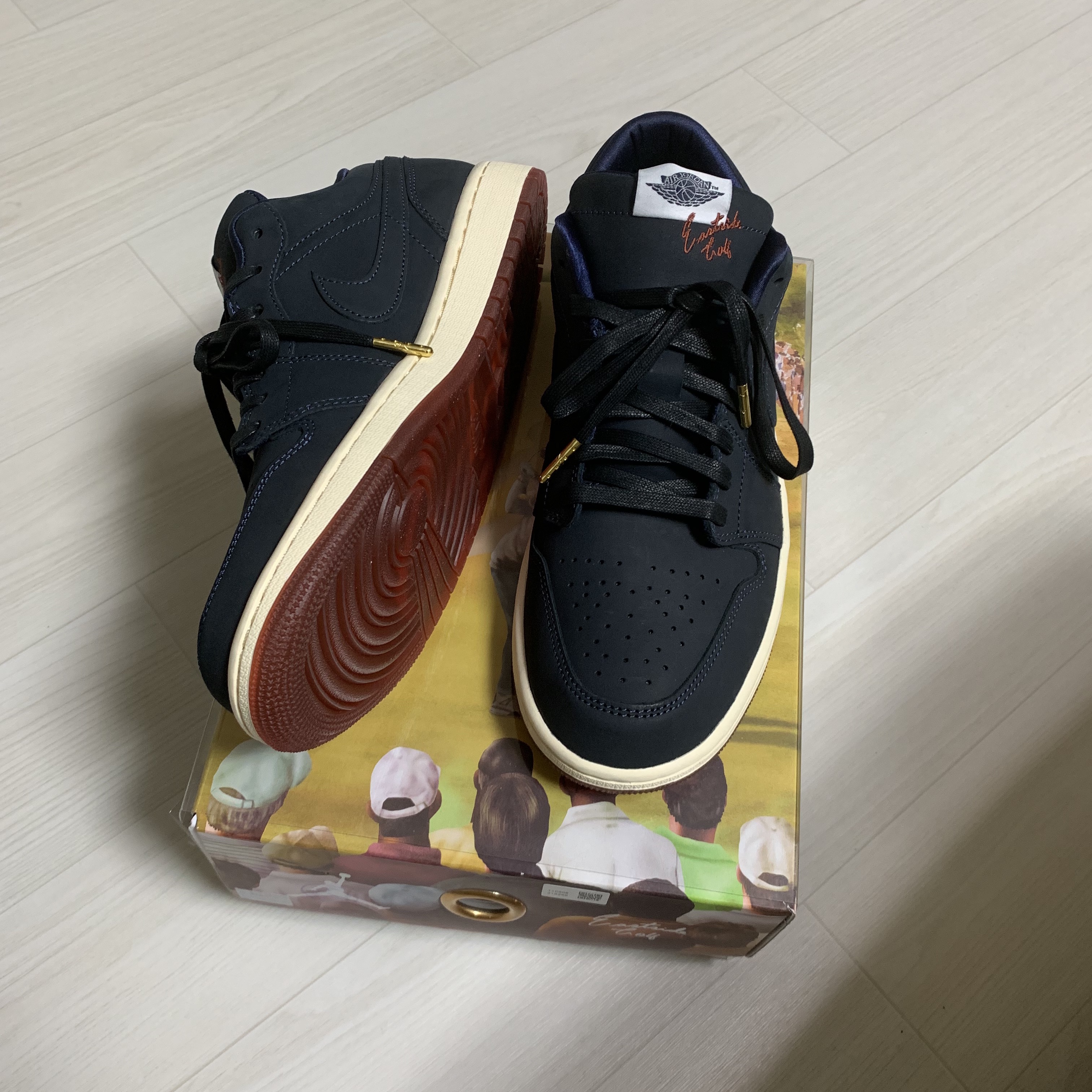 Jordan 1 x Eastside Golf Low Midnight Navy 착용 스타일