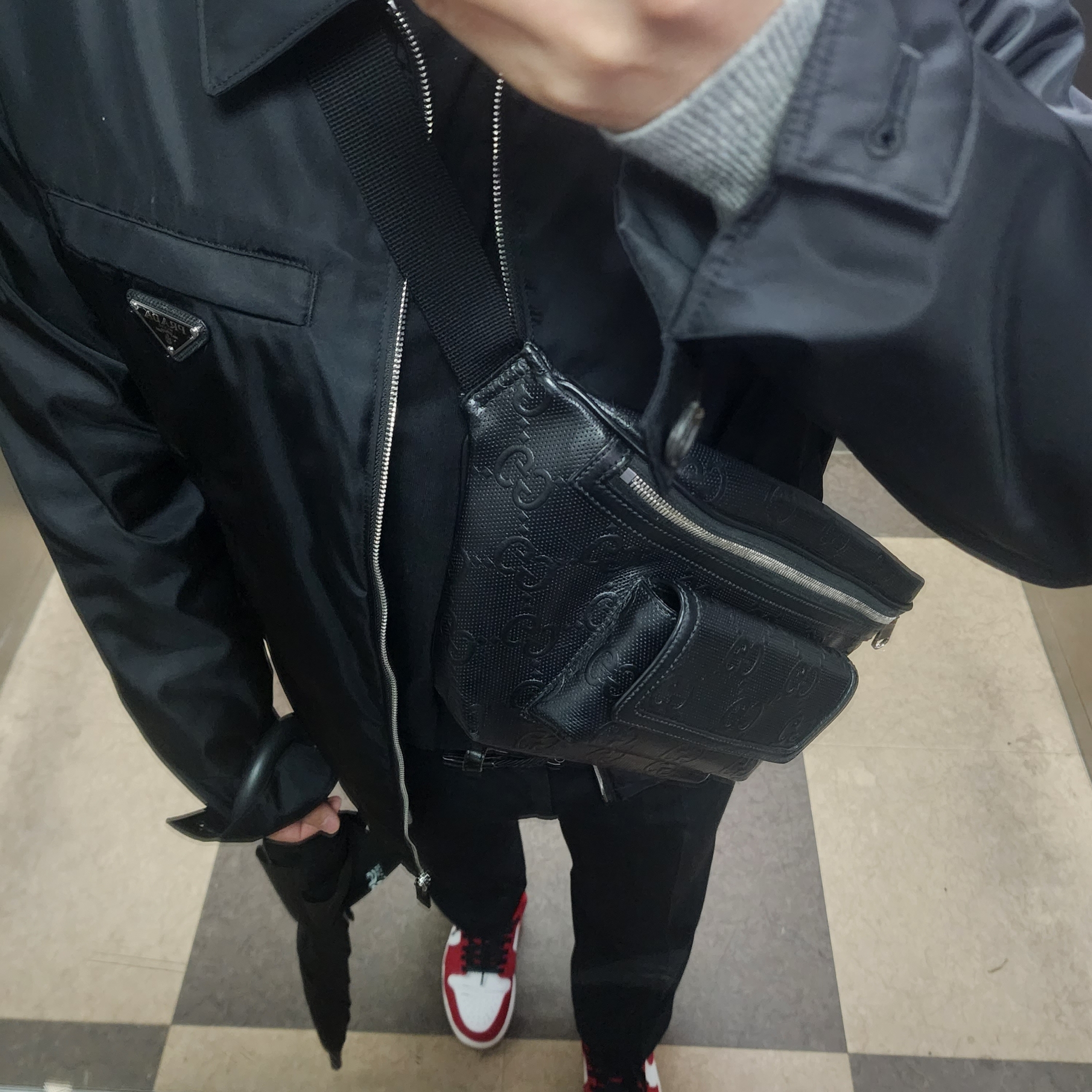 Jordan 1 Low White Gym Red Black, Prada Re-Nylon Zip Up Gabardine Blouson Jacket Black 착용 스타일