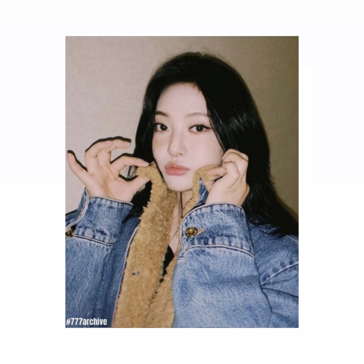(W) Miu Miu Embroidered Denim Blouson Jacket Sapphire Blue 착용 스타일 - 2
