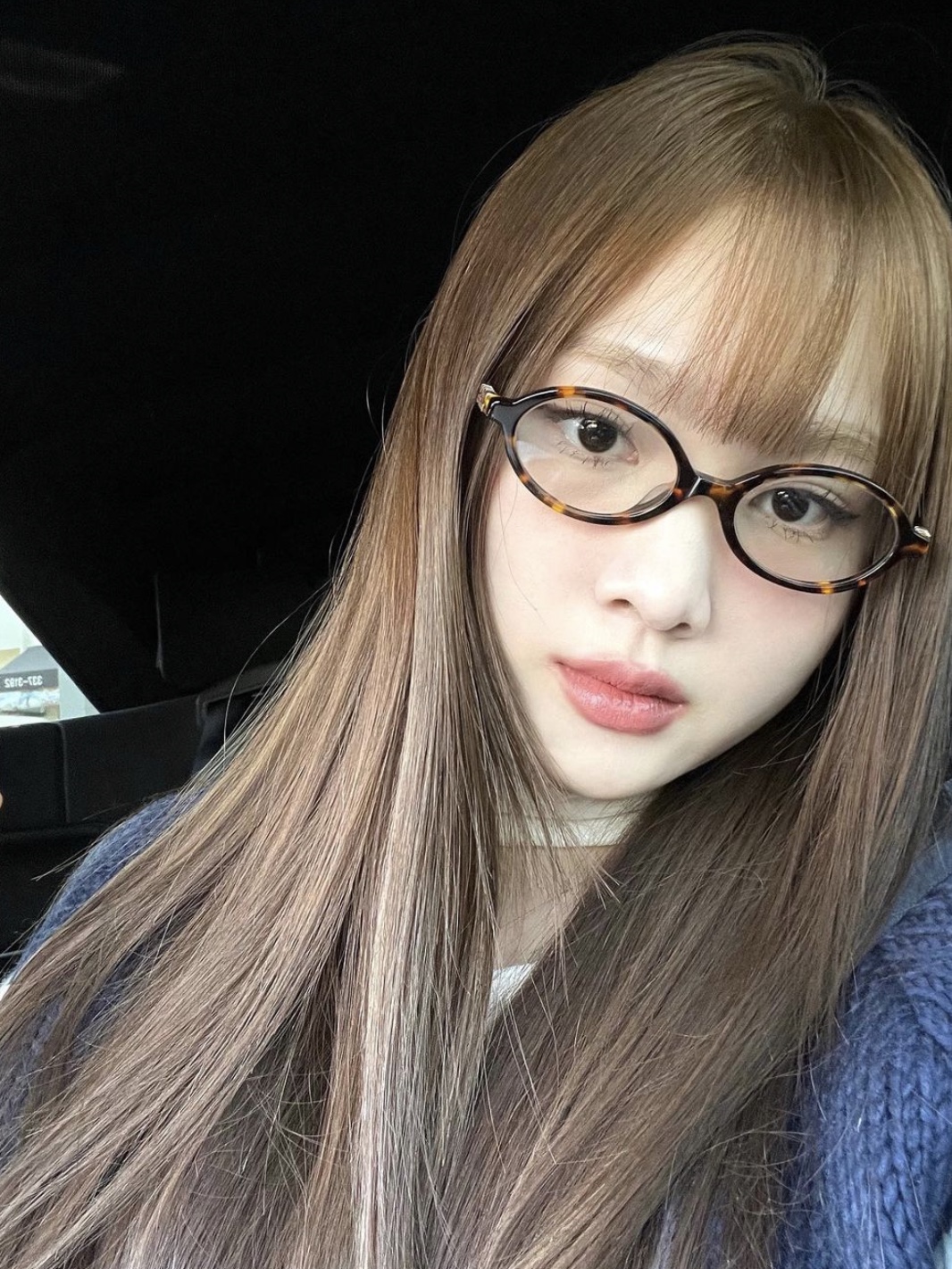 (W) Miu Miu Regard sunglasses Blue Lenses Honey Tortoiseshell Acetate Alternative fit 착용 스타일