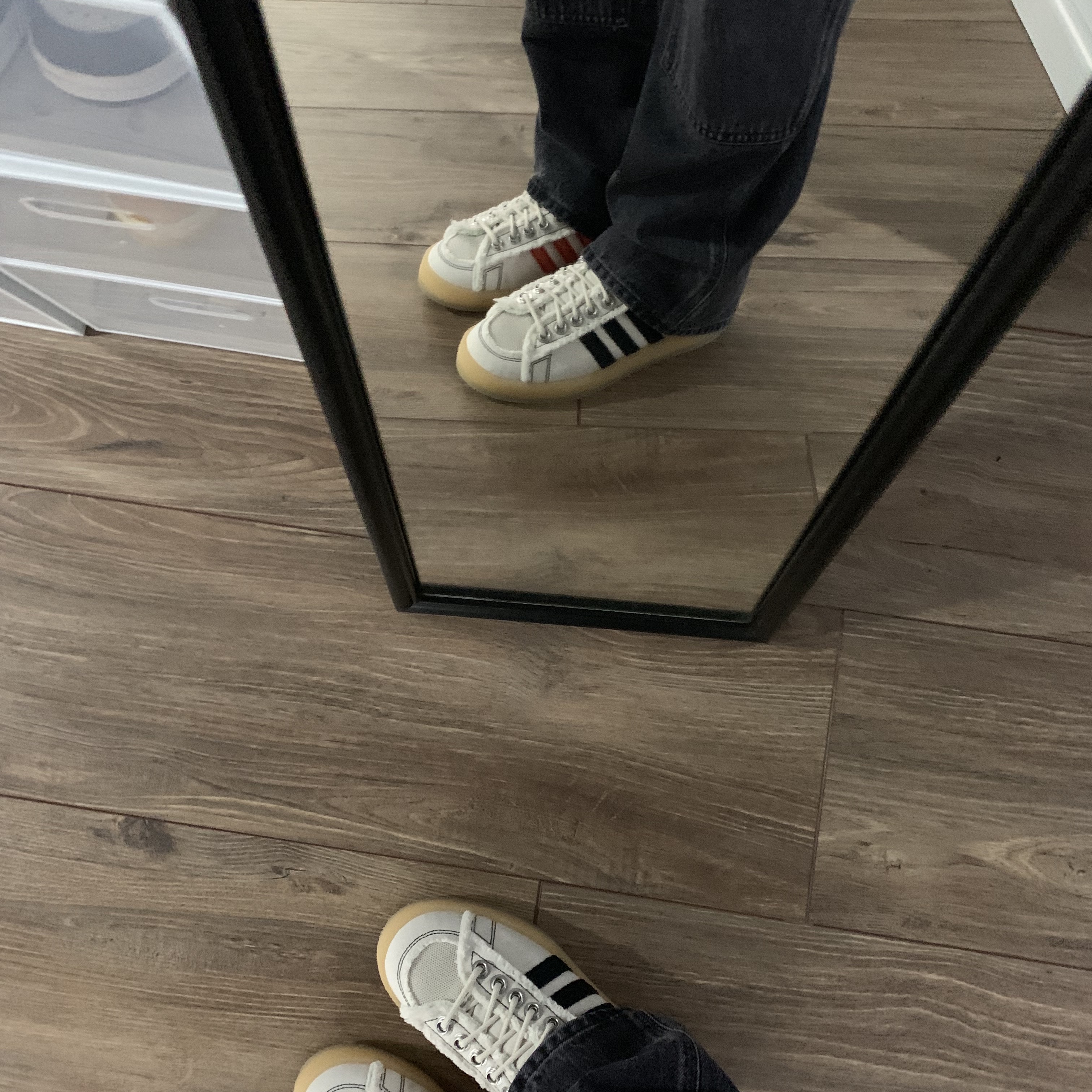 Adidas x Song for the Mute Campus 80s Bliss Core Black 착용 스타일 - 2