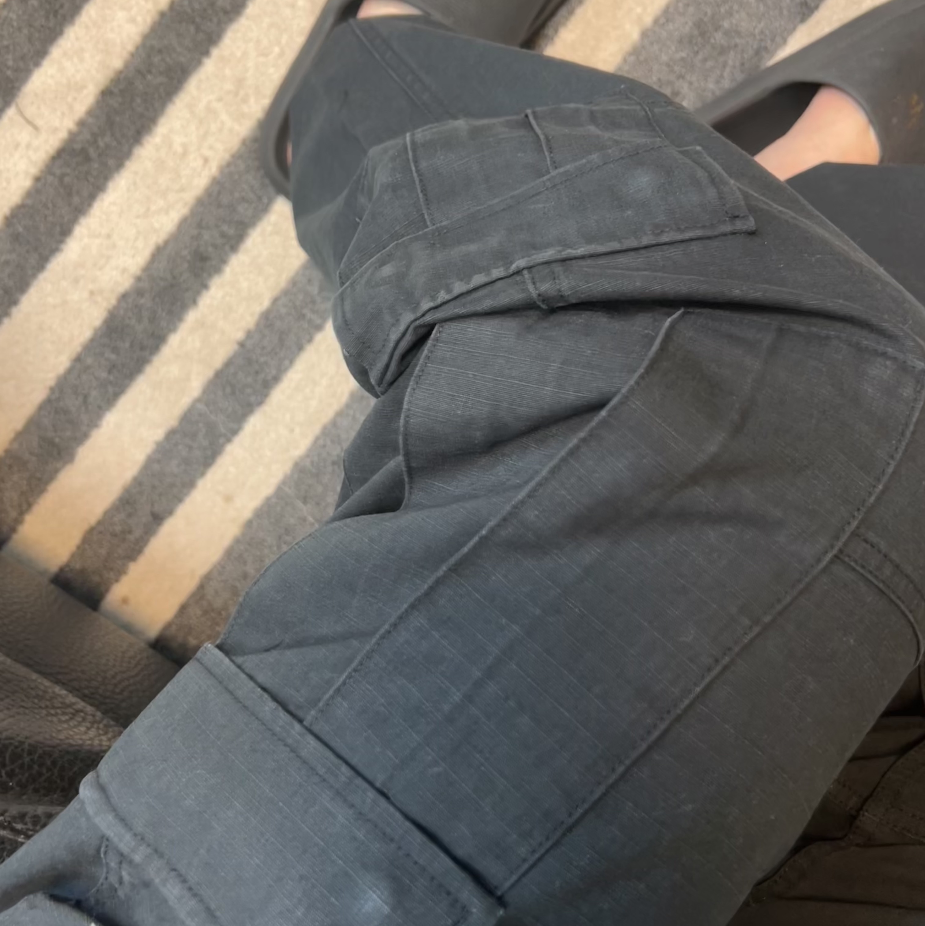 Stussy Ripstop Surplus Cargo Pants Black 착용 스타일 - 5