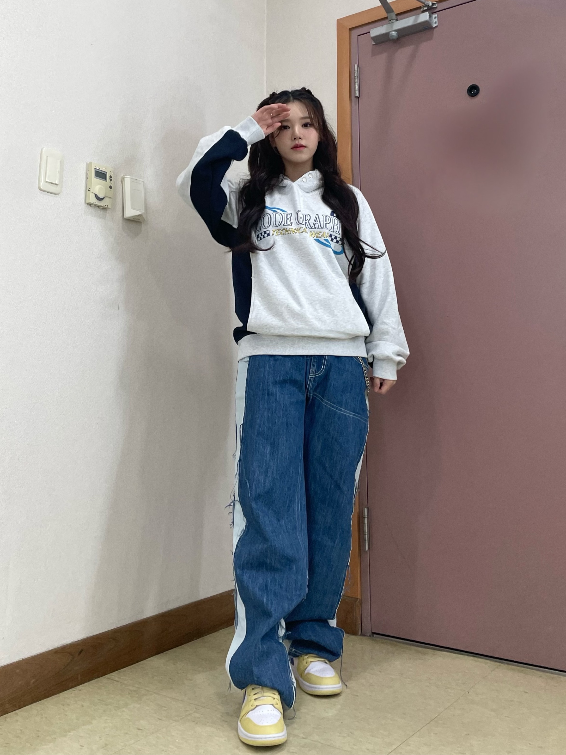 (W) Jordan 1 Mid Lemon Wash Lapis 착용 스타일 - 3