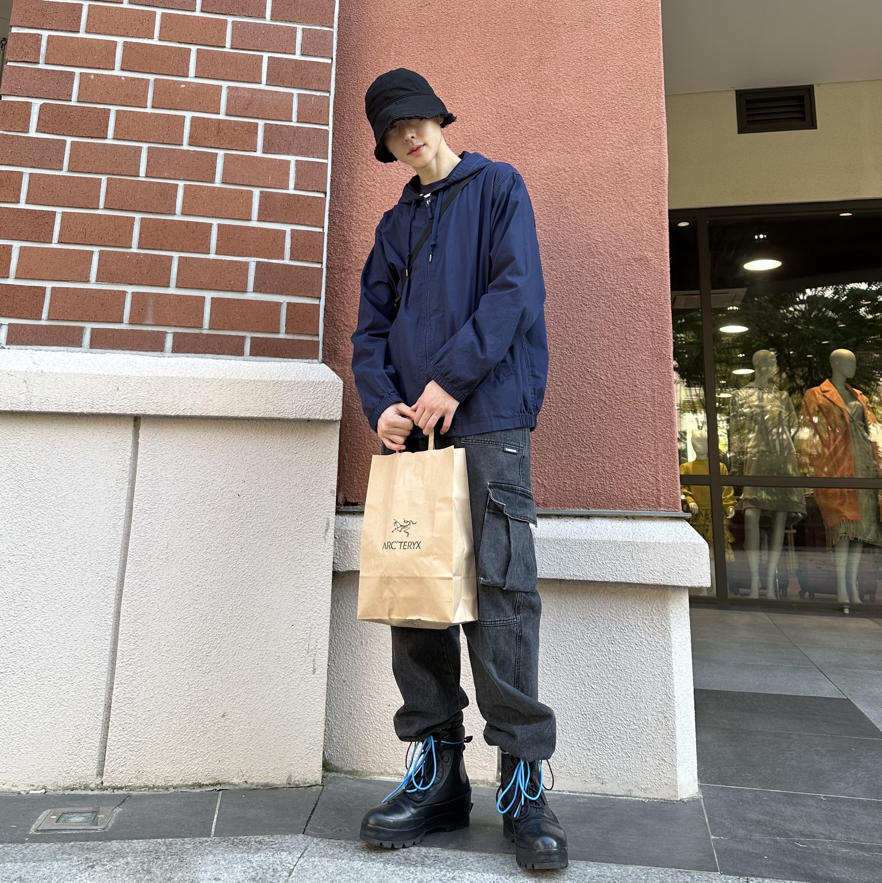 Converse x Ambush Chuck Taylor All Star Duck Boot Black 착용 스타일