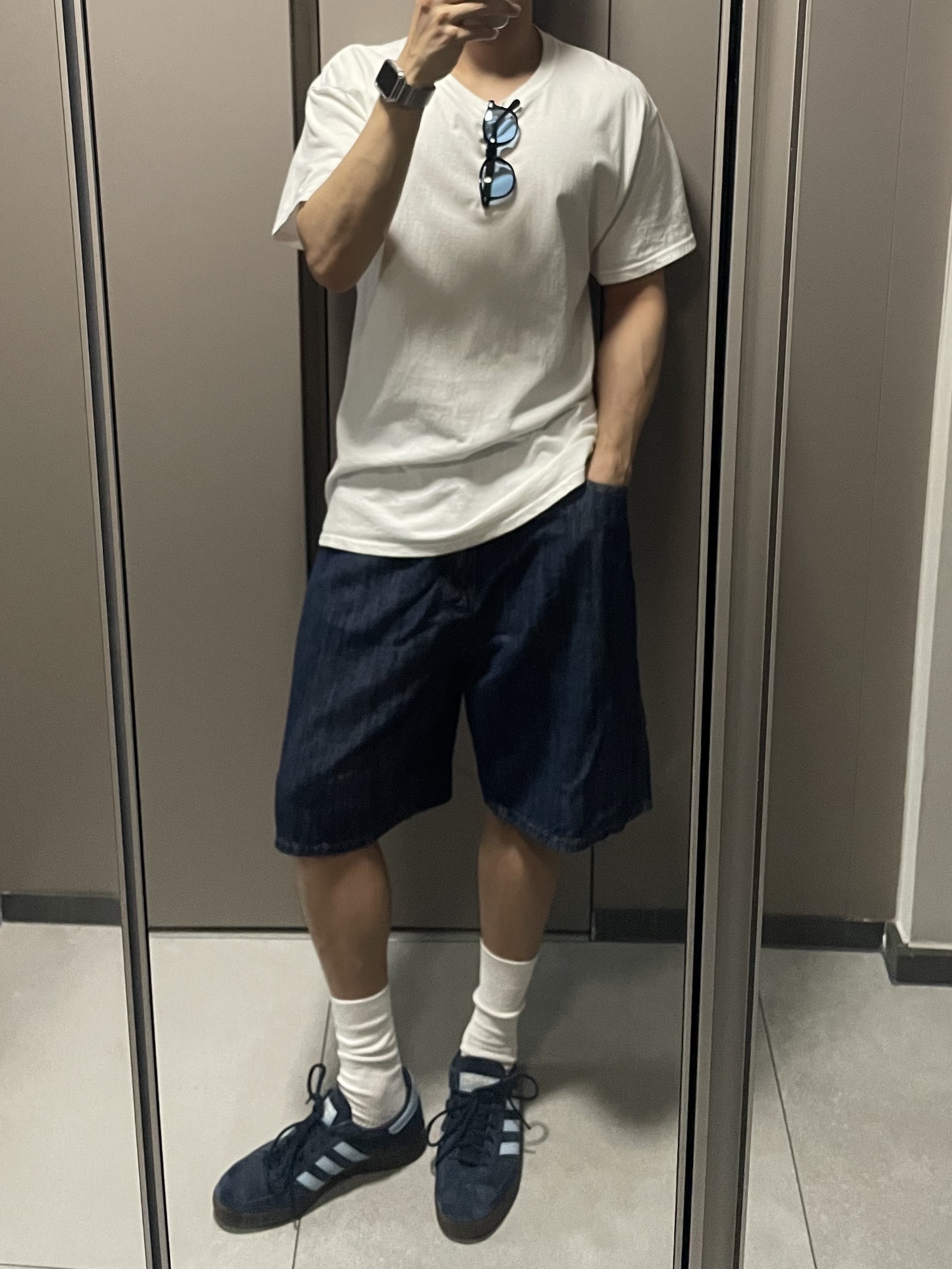 Adidas Spezial Handball Collegiate Navy 착용 스타일