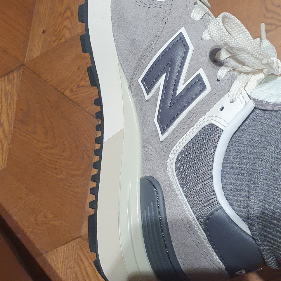 New Balance 574 Legacy Grey 착용 스타일