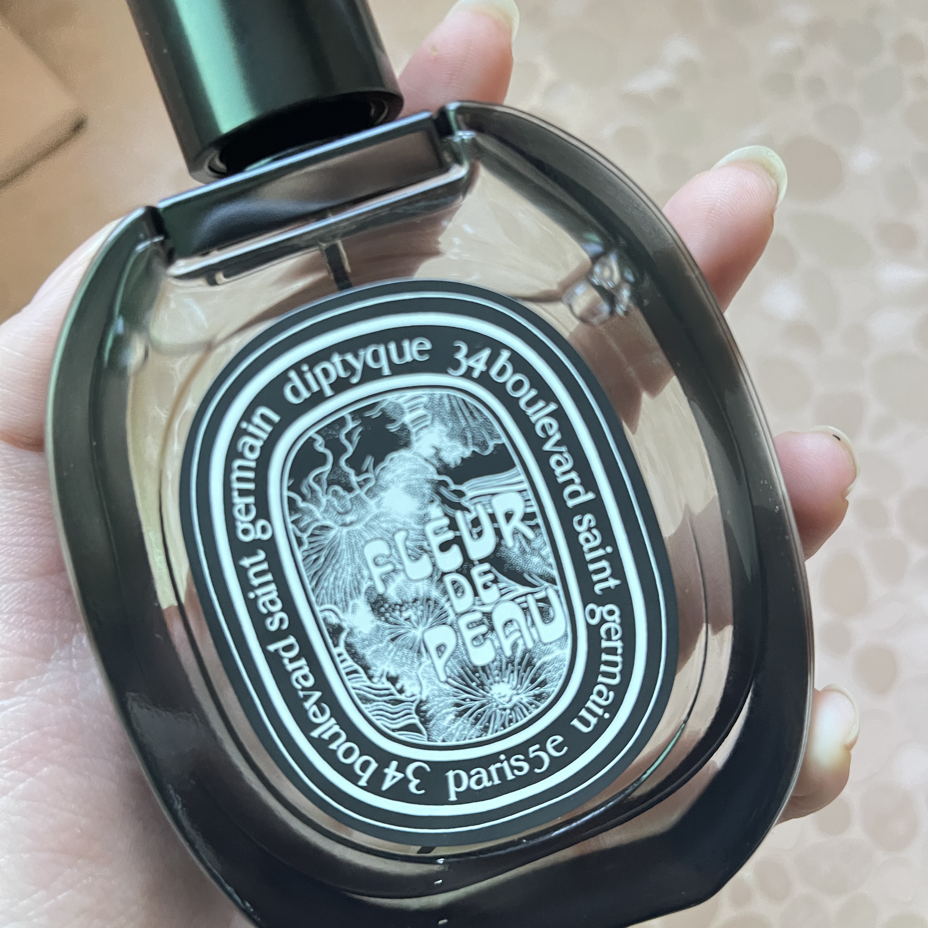 Diptyque Fleur De Peau Eau De Parfum 75ml 착용 스타일