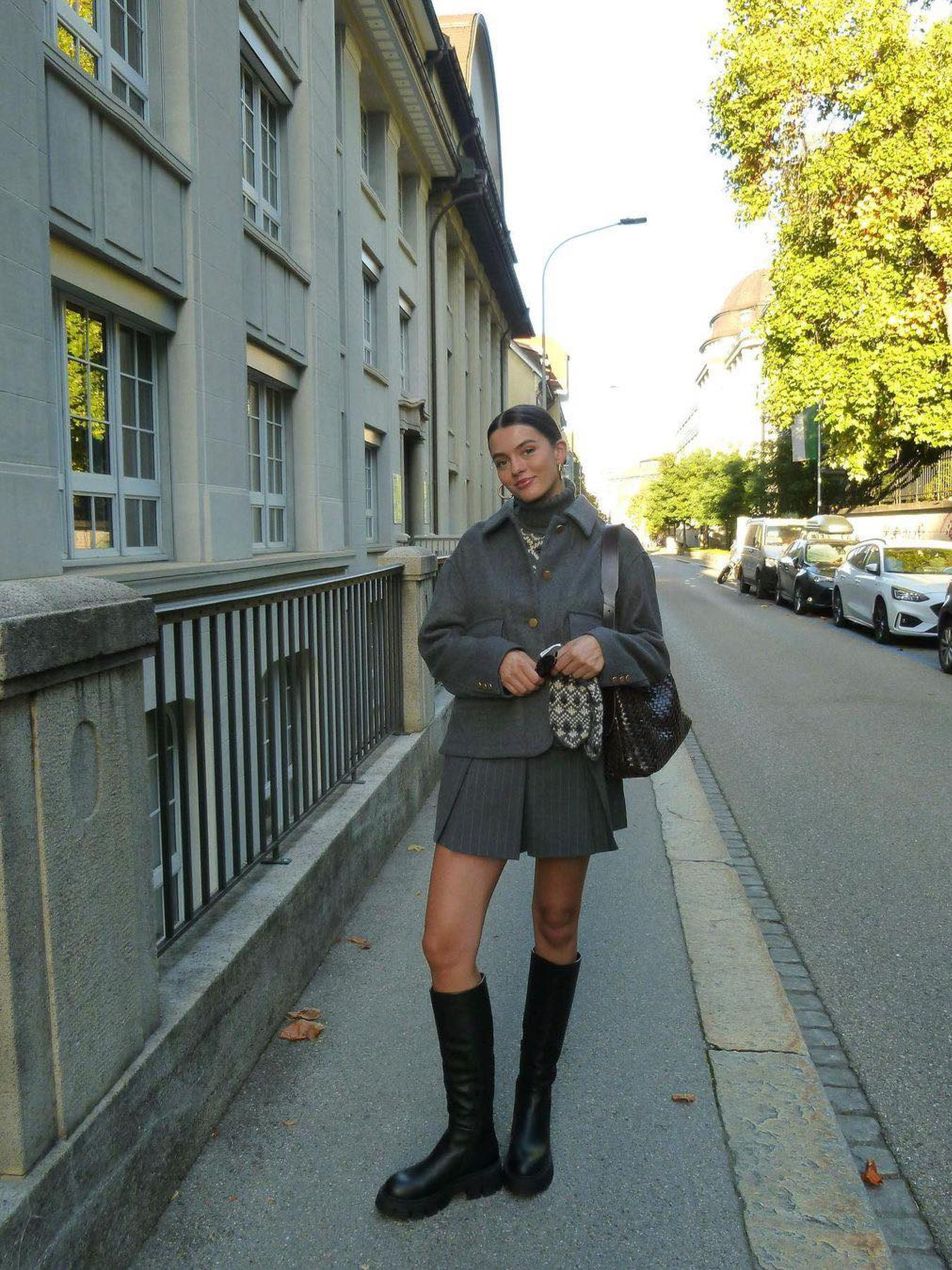 (W) Bohemian Seoul Folded Belt Long Boots Black, Porta Women Suede Stitch Western Long Boots Brown 착용 스타일 - 2