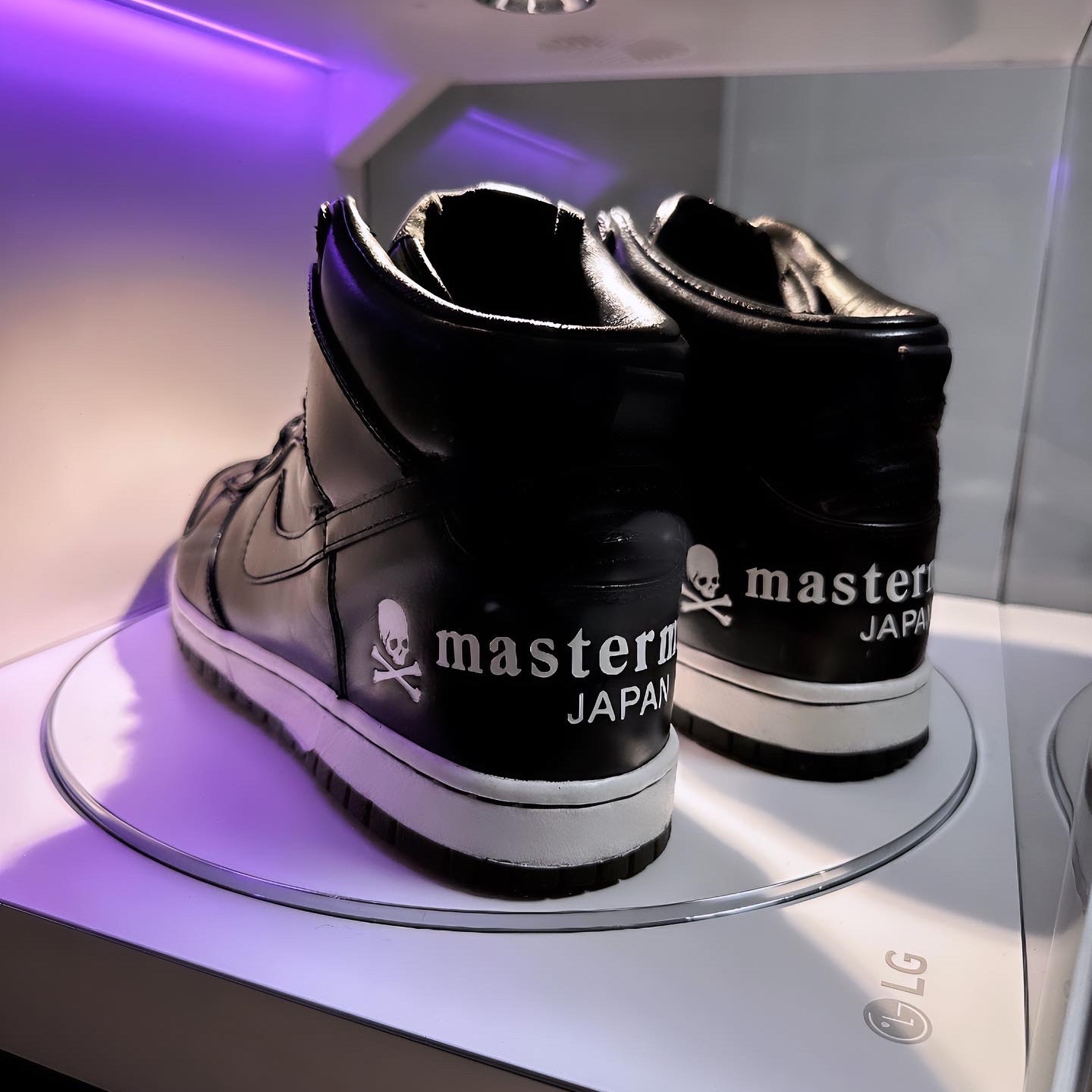 Nike x Mastermind Dunk High MMJ NRG Black 착용 스타일 - 1