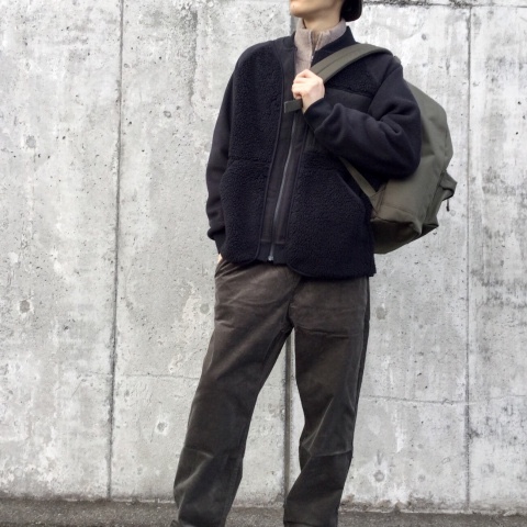 Uniqlo x White Mountaineering WPJ Fleece OverSized Long Sleeve Jacket  Black 착용 스타일