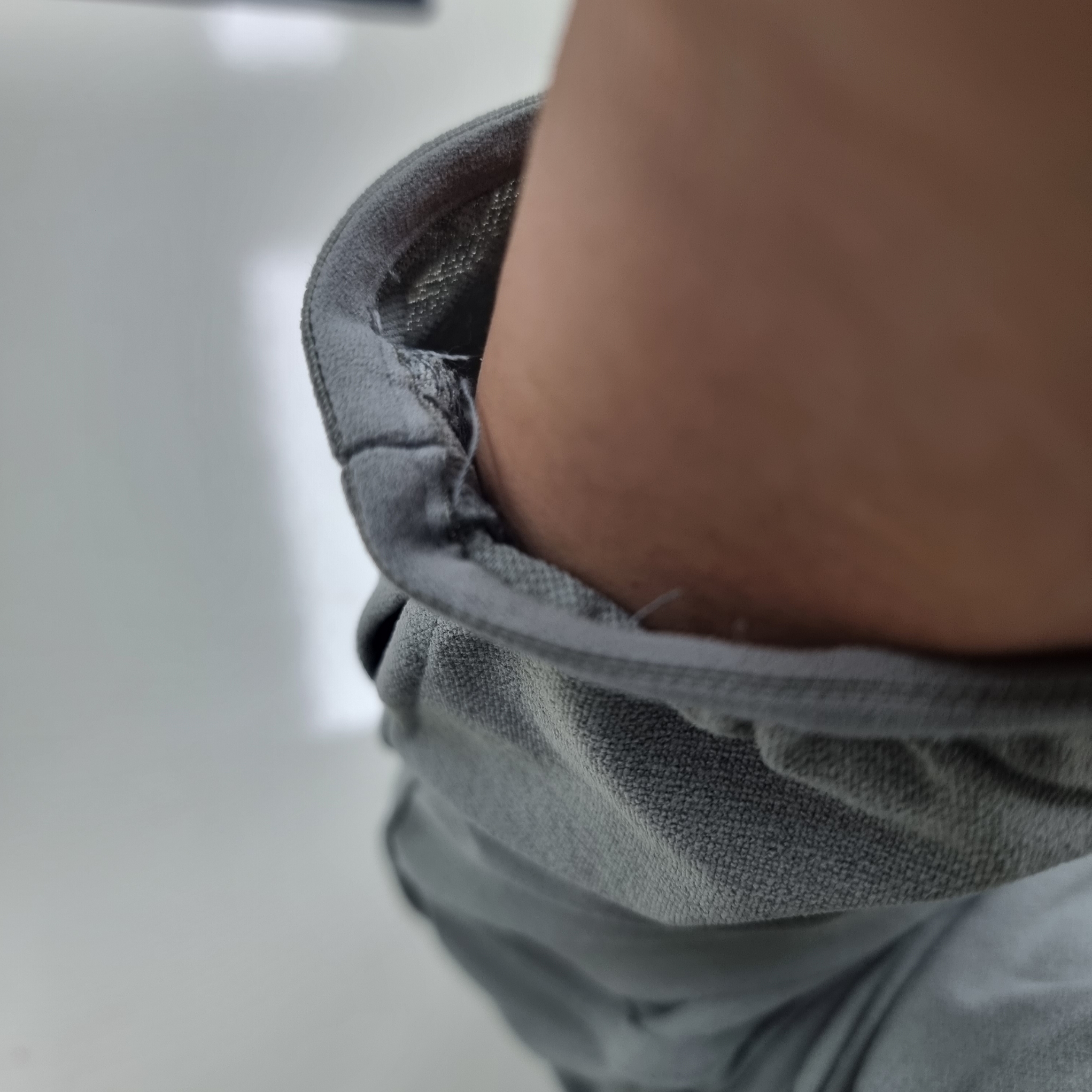 Sansan Gear Long Sleeves Hoodie Khaki - 23FW 착용 스타일 - 3