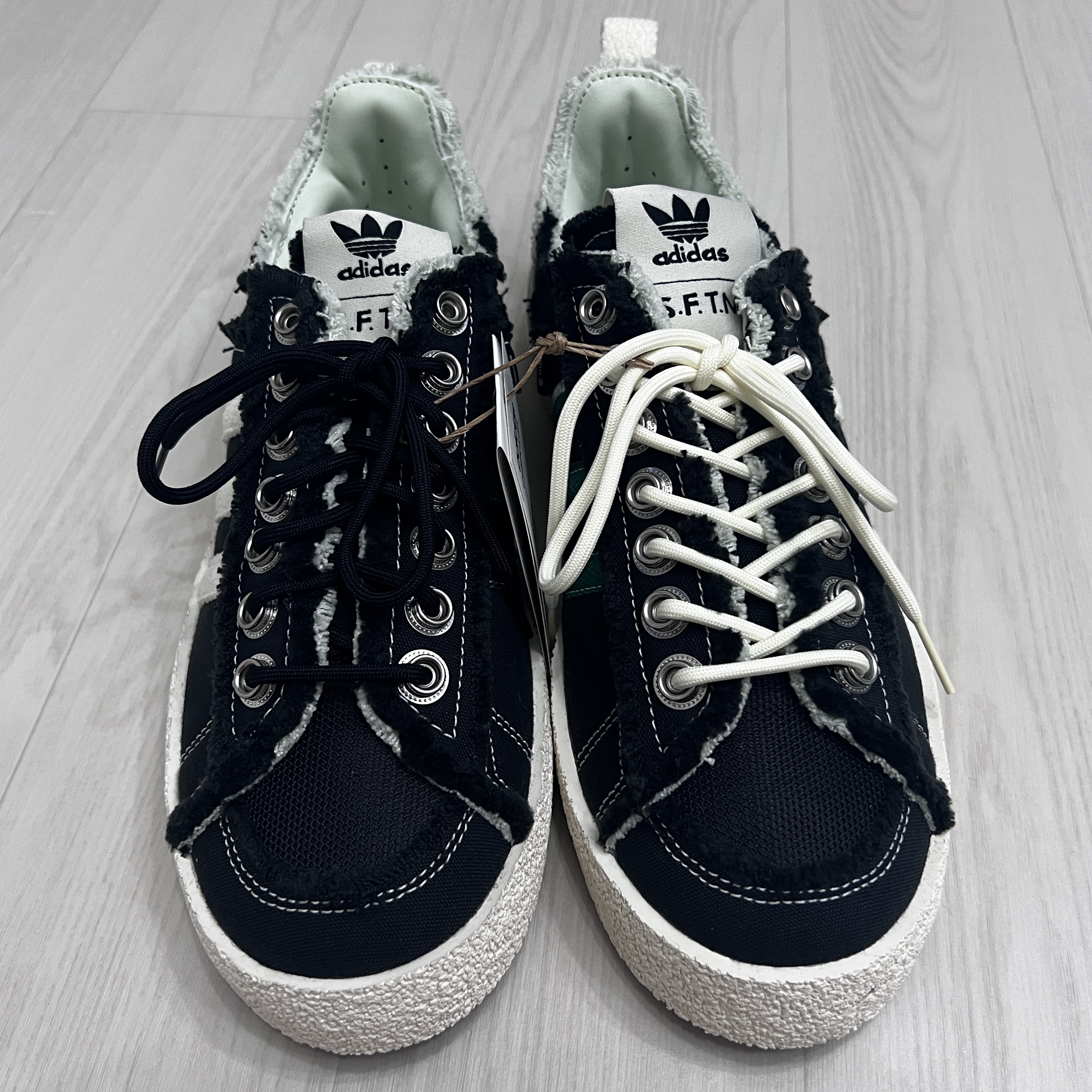 Adidas x Song for the Mute Campus 80s Core Black Cream White 착용 스타일 - 2