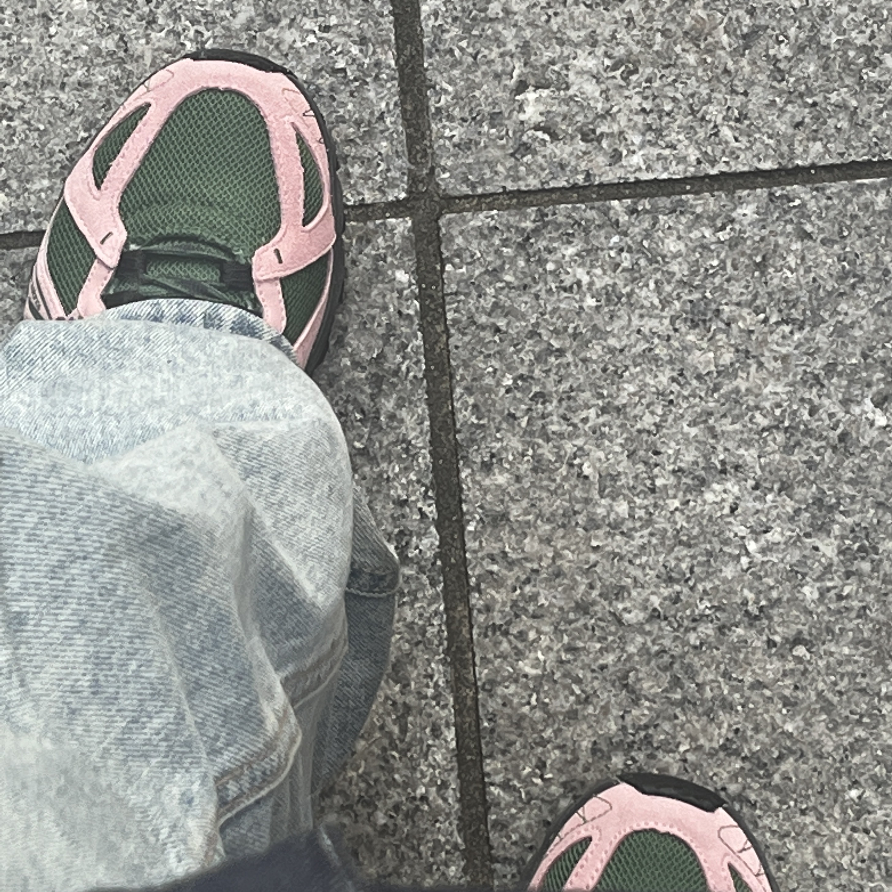 New Balance ML610T Pink Moon - D Standard 착용 스타일