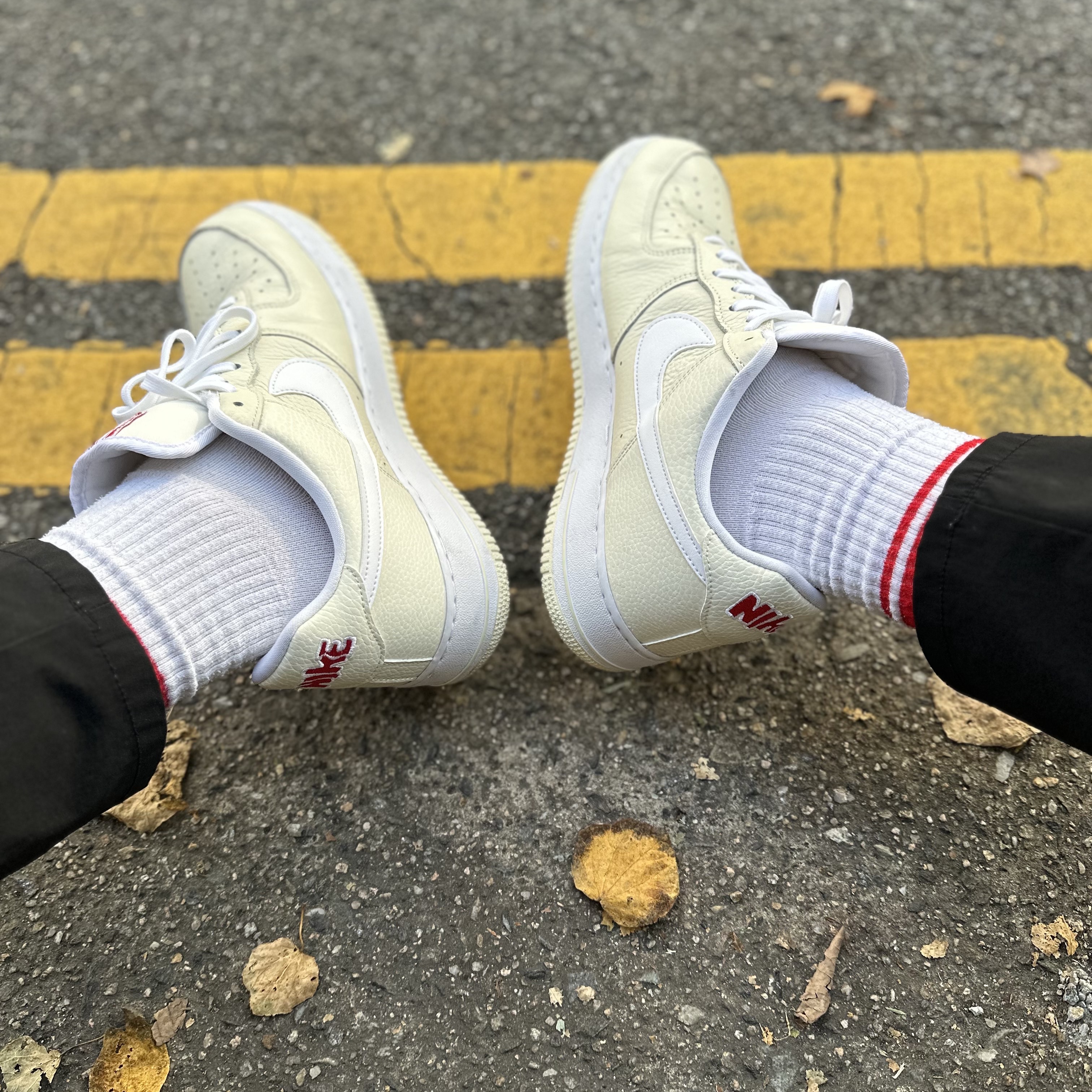 Nike Air Force 1 '07 PRM Popcorn 착용 스타일 - 2