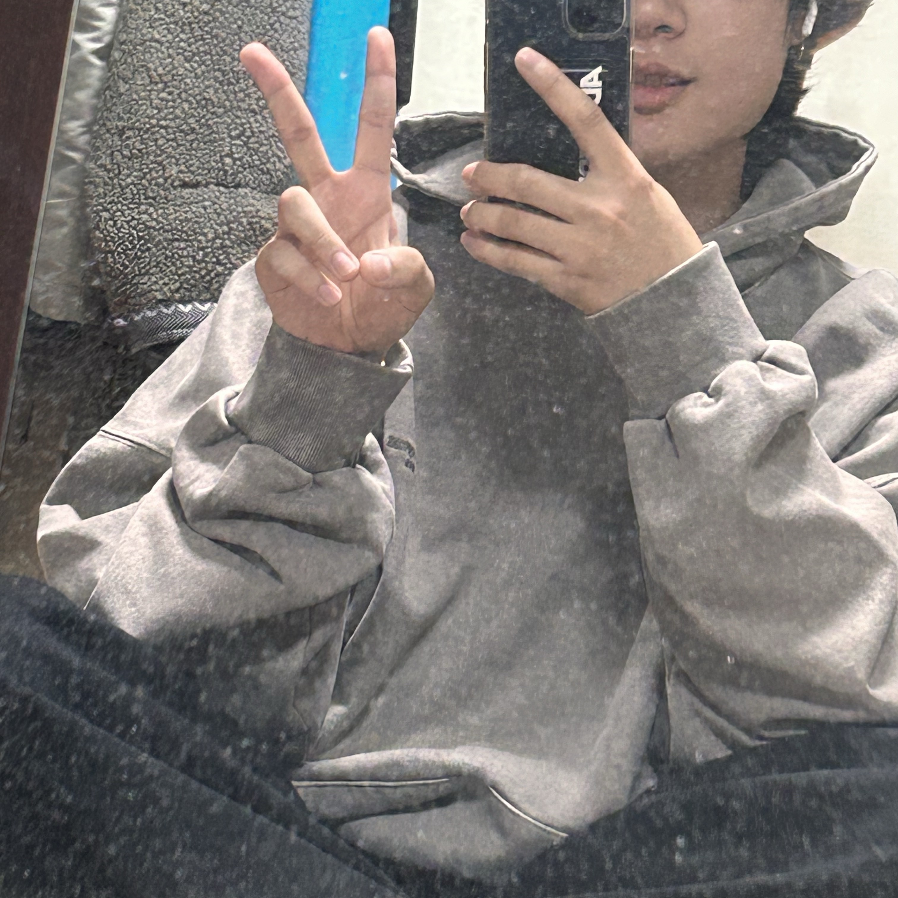 Undermycar Mu.08 Anti Fxxking Logo Play Oversized Pigment Hoodie Beige, Ader Error Standic Magsafe Wallet Noir 착용 스타일 - 2