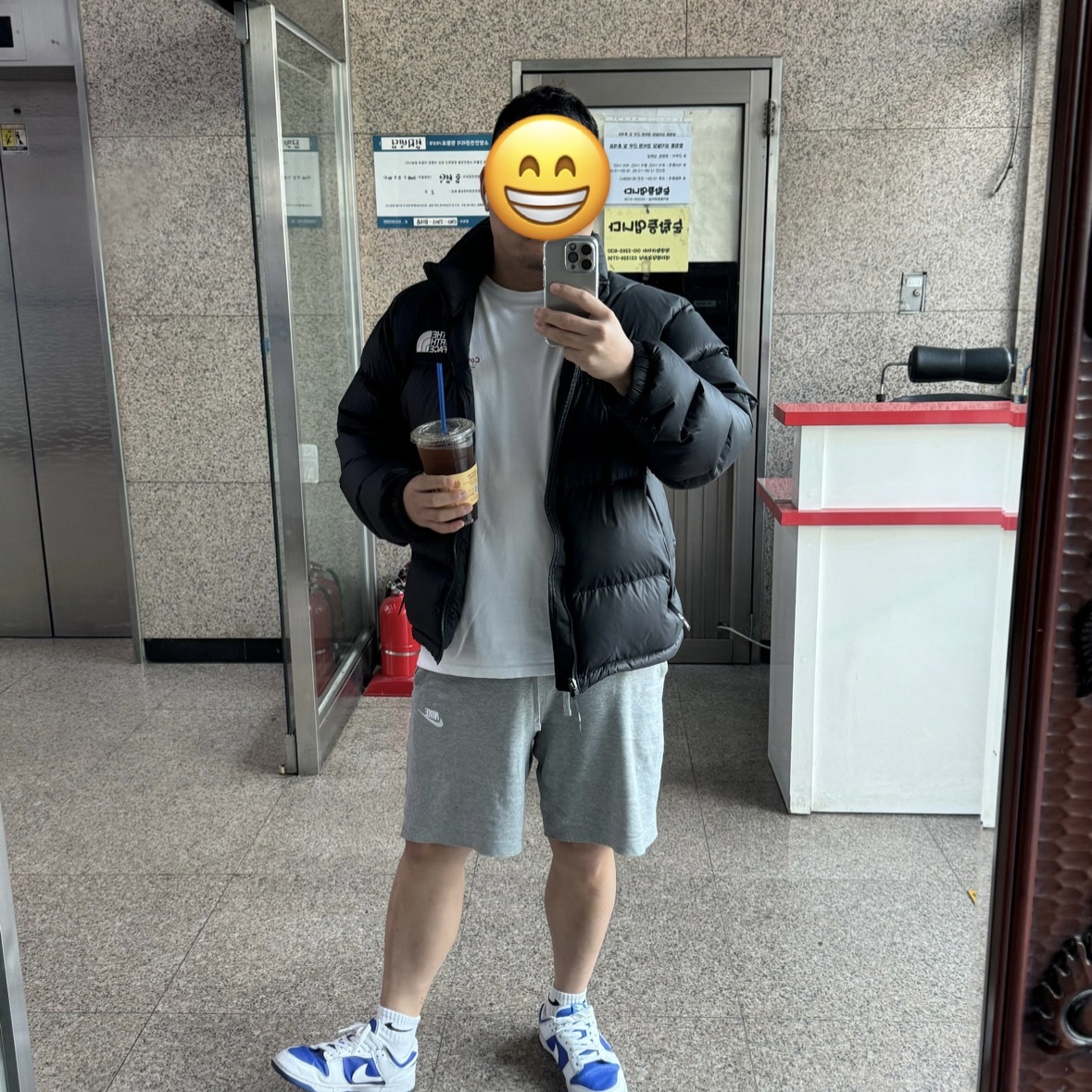 The North Face 1996 Retro Nuptse Jacket Black 착용 스타일
