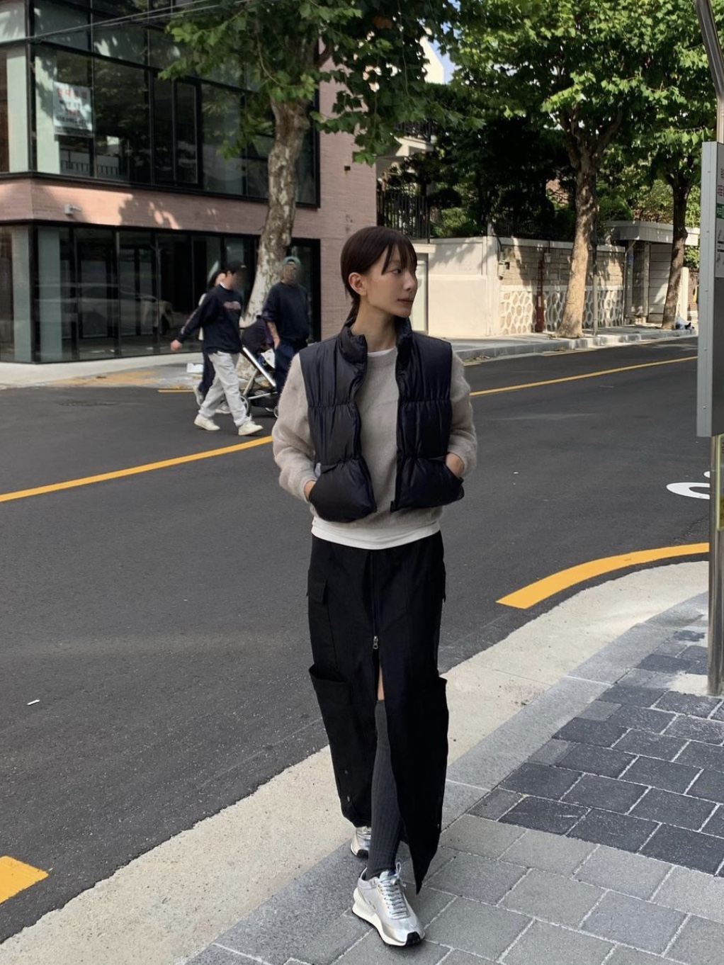 (W) Golden Goose Black Star Marathon Sneakers Silver 착용 스타일