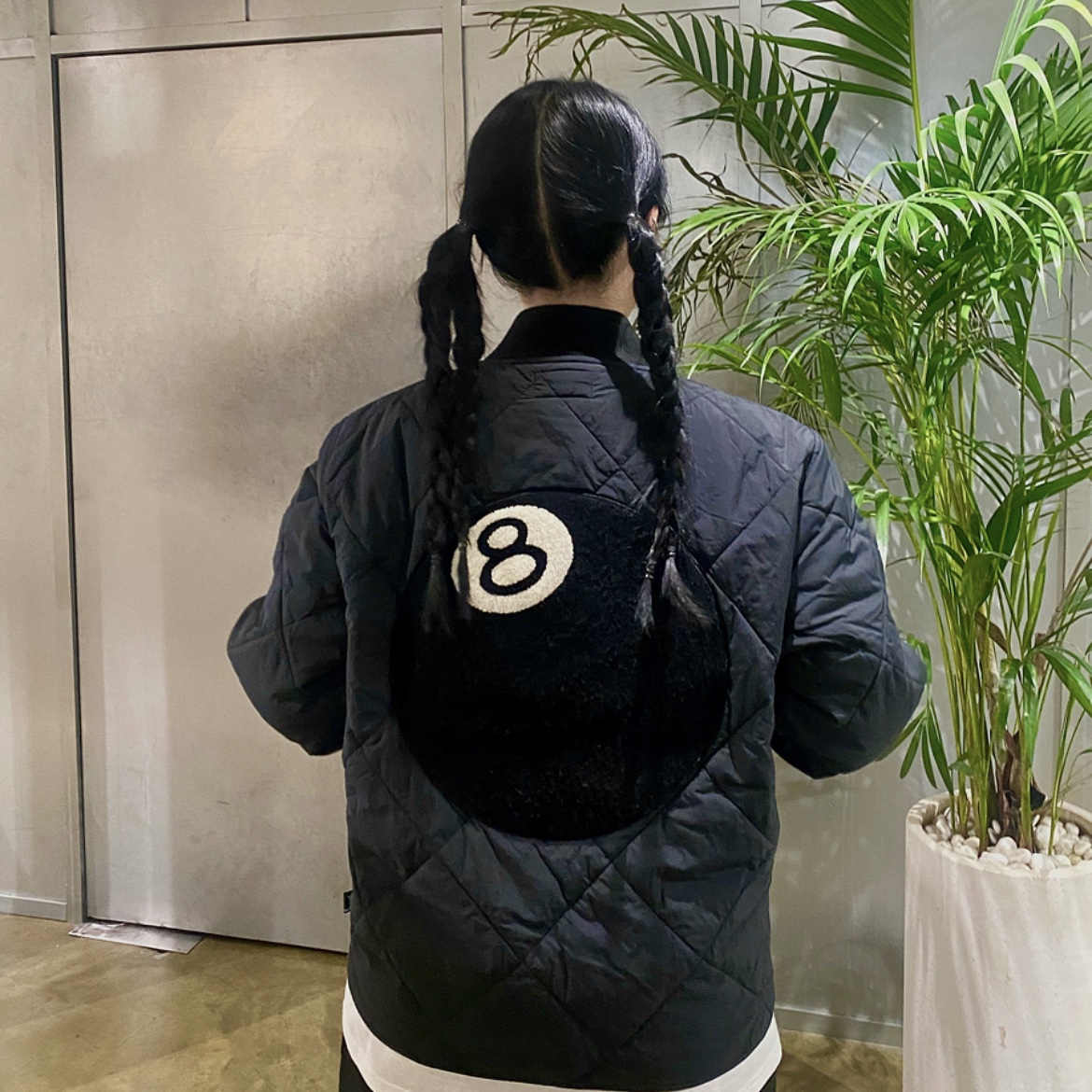 Stussy 8 Ball Quilted Liner Jacket Black, Stussy Wave Dye Beach Shell Jacket Black 착용 스타일 - 1