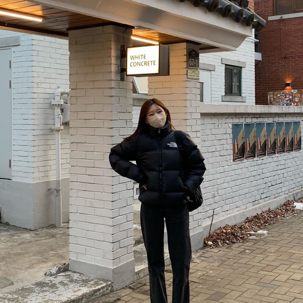 The North Face 1996 Retro Nuptse Jacket Black 착용 스타일
