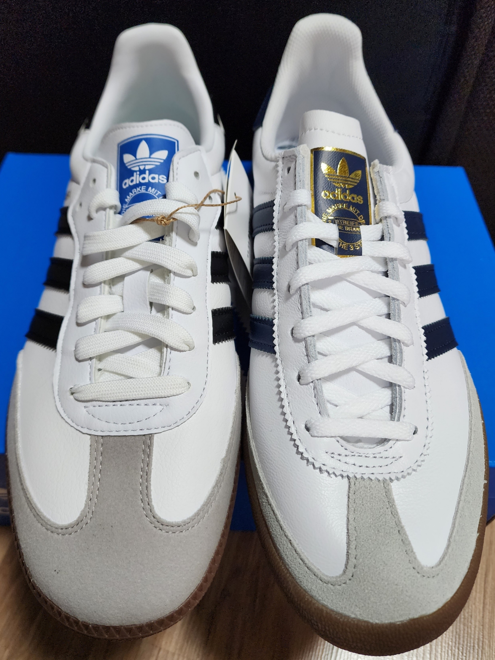Adidas Jeans Cloud White Collegiate Navy Gum, Adidas Samba Vegan White Black 착용 스타일 - 3