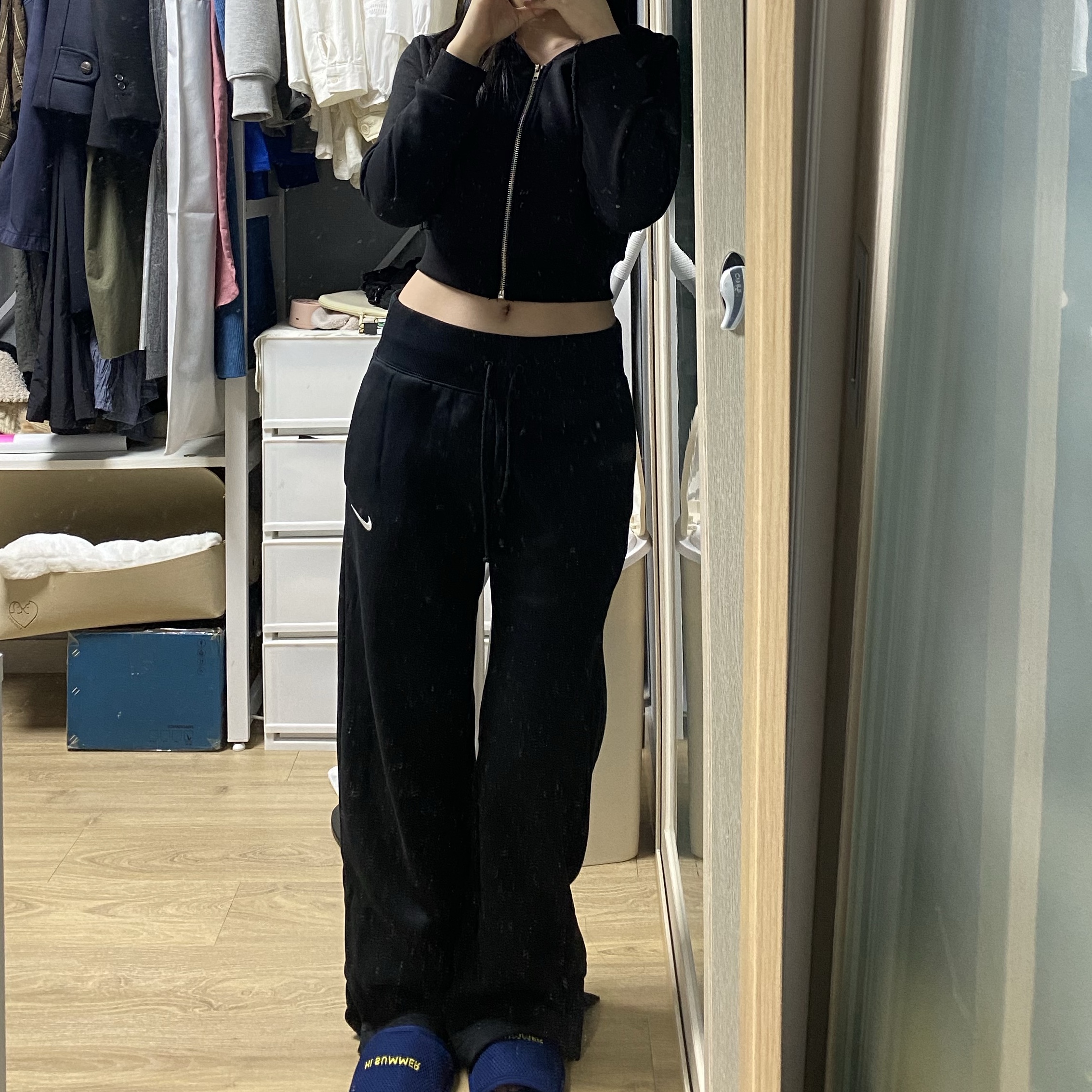 (W) Nike NSW Phoenix Fleece High Waisted Wide Leg Sweatpants Black - US/EU 착용 스타일