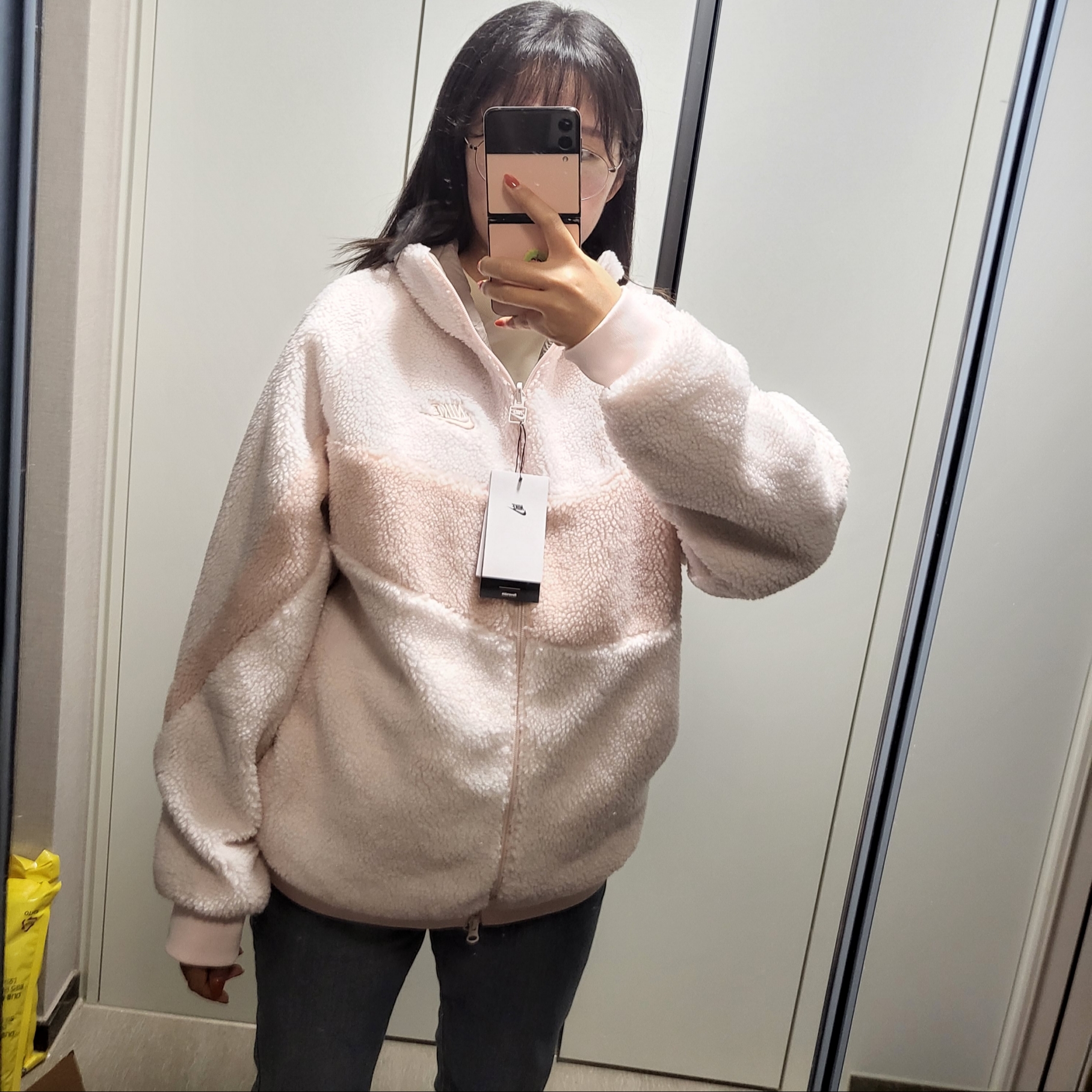 Nike Big Swoosh Full Zip Jacket Light Soft Pink Pink Oxford 착용 스타일