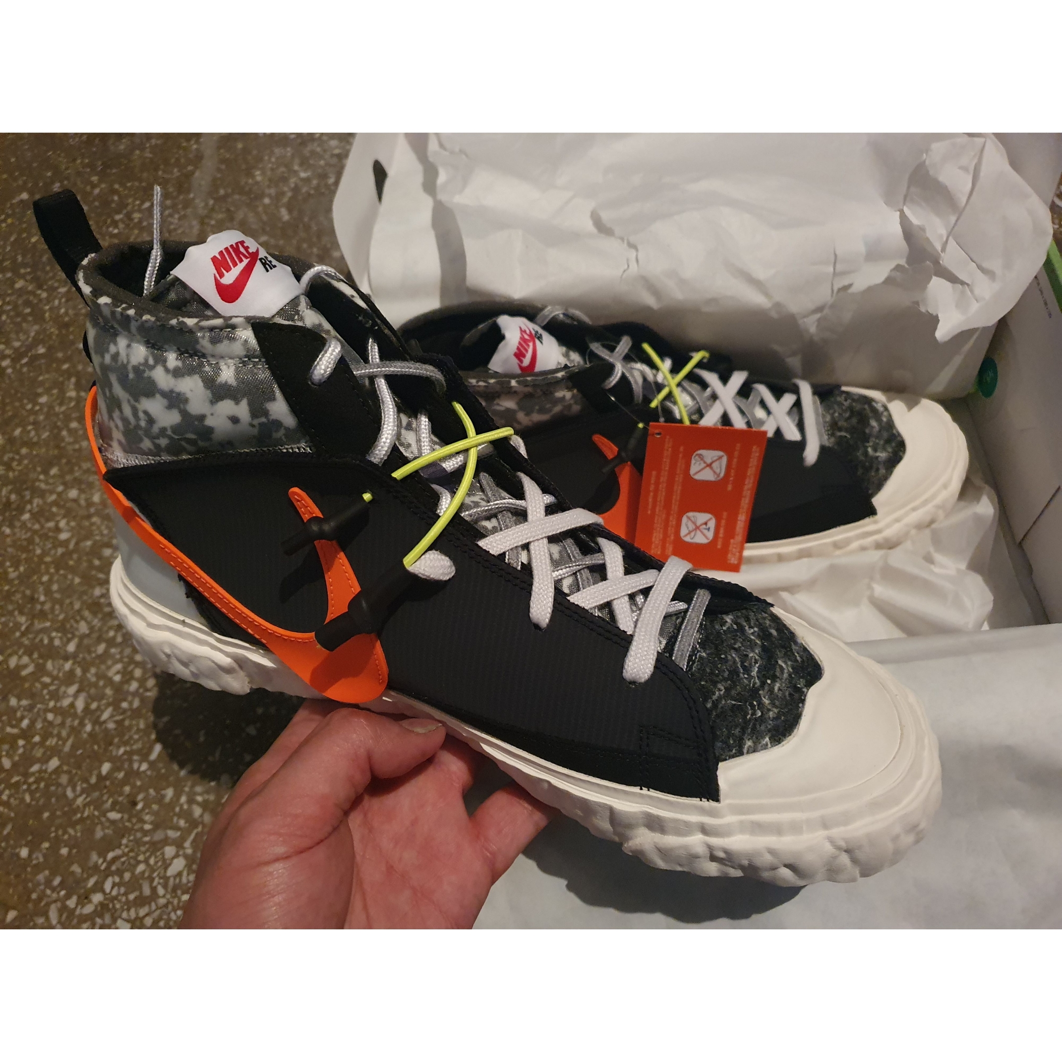 Nike x Readymade Blazer Mid Black 착용 스타일 - 3
