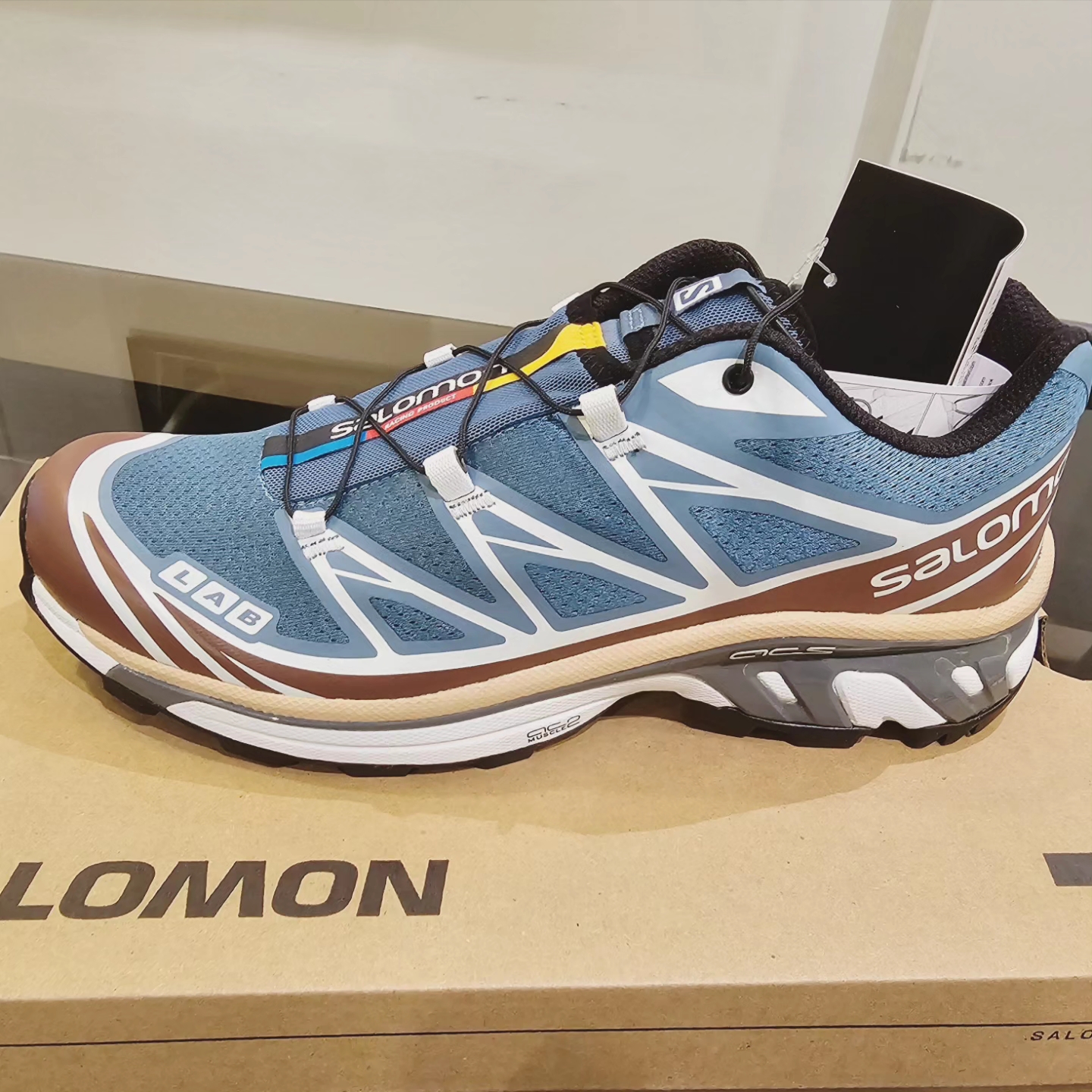 Gentle Monster Lilit 01 BR Black Brown, Salomon XT-6 Aegean Blue Tortoise Shell 착용 스타일 - 2