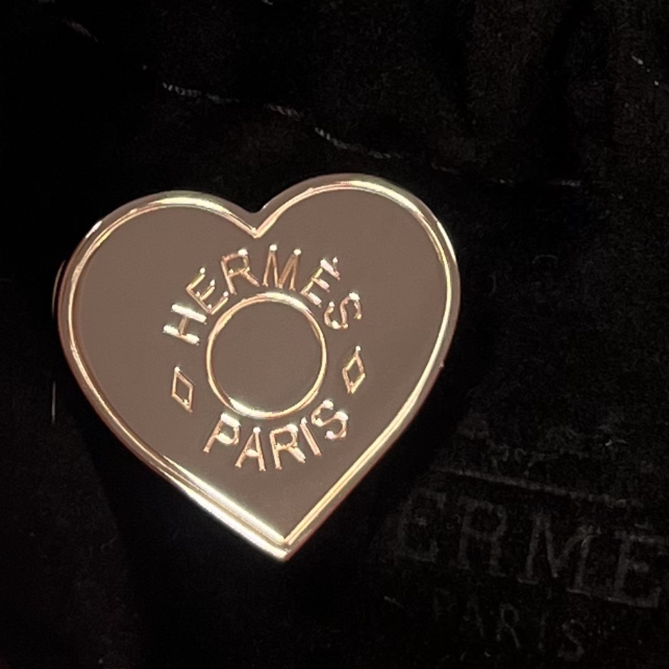Hermes Mini Coeur Twilly Ring Rose Gold Brass Plaque Or Rose 착용 스타일