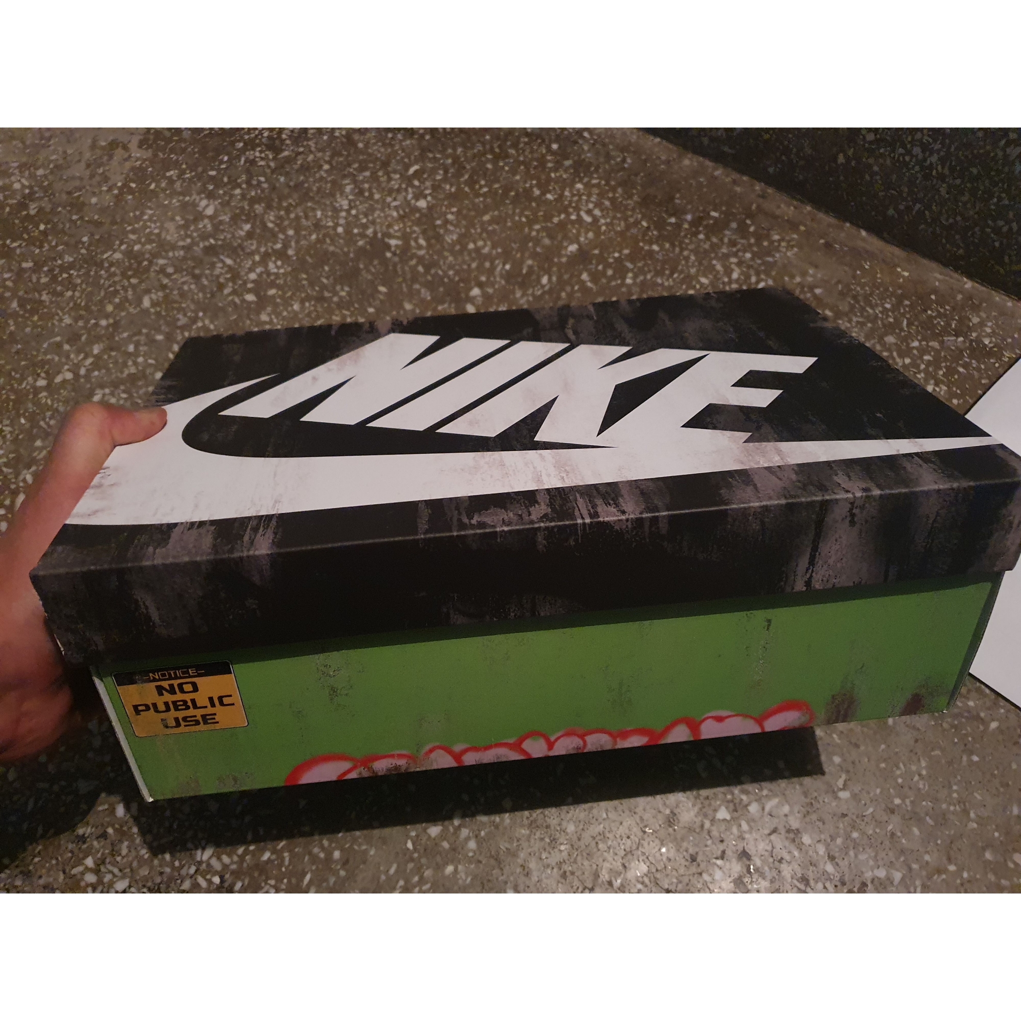 Nike x Readymade Blazer Mid Black 착용 스타일 - 1