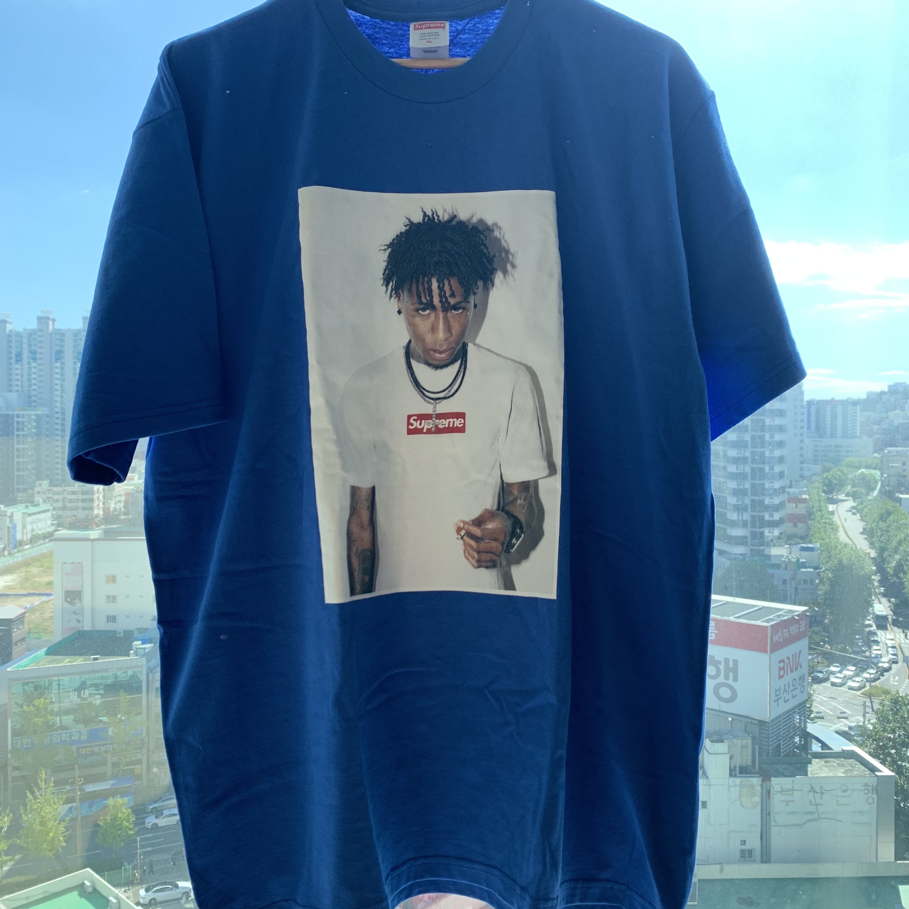 Supreme NBA Youngboy T-Shirt Royal - 23FW 착용 스타일